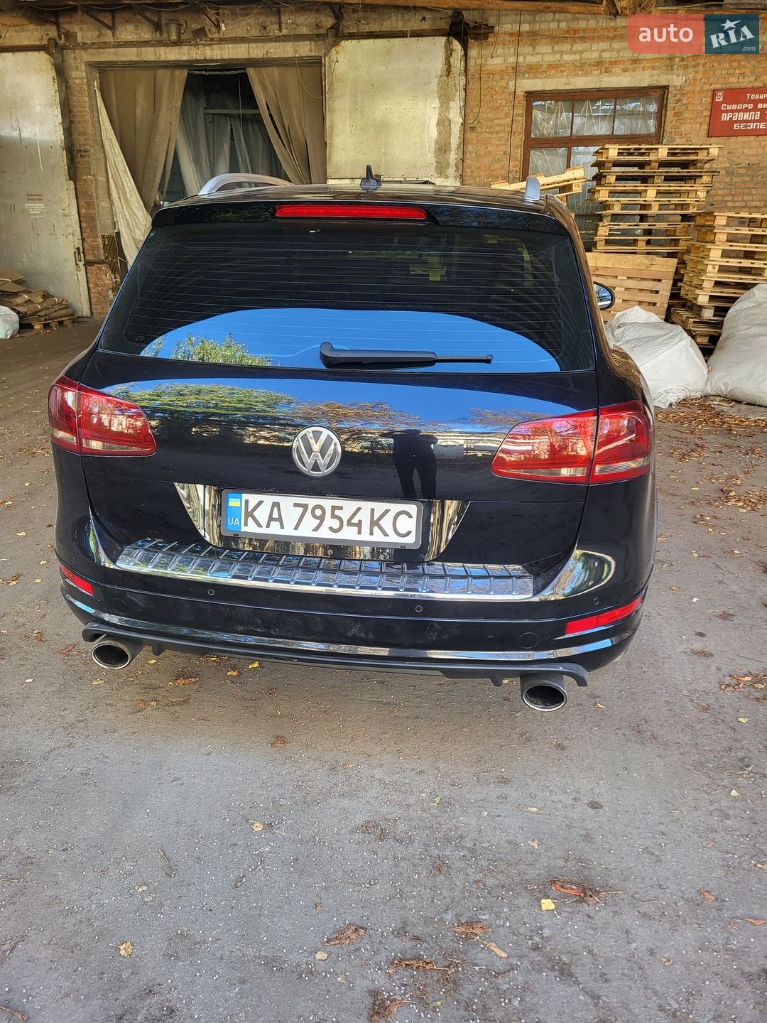 Volkswagen Touareg 2012 VIN WVGZZZ7PZCD049747 фото оголошення 2 з 9