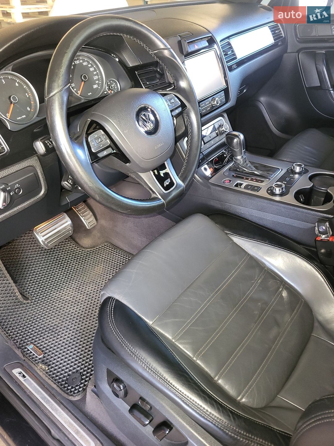 Volkswagen Touareg 2012 VIN WVGZZZ7PZCD049747 фото оголошення 4 з 9