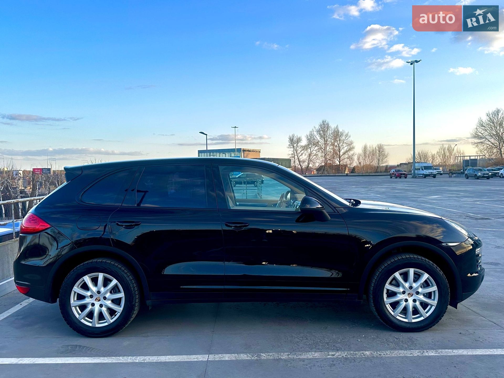 Porsche Cayenne 2013 VIN WP1ZZZ92ZELA38318 фото оголошення 2 з 21