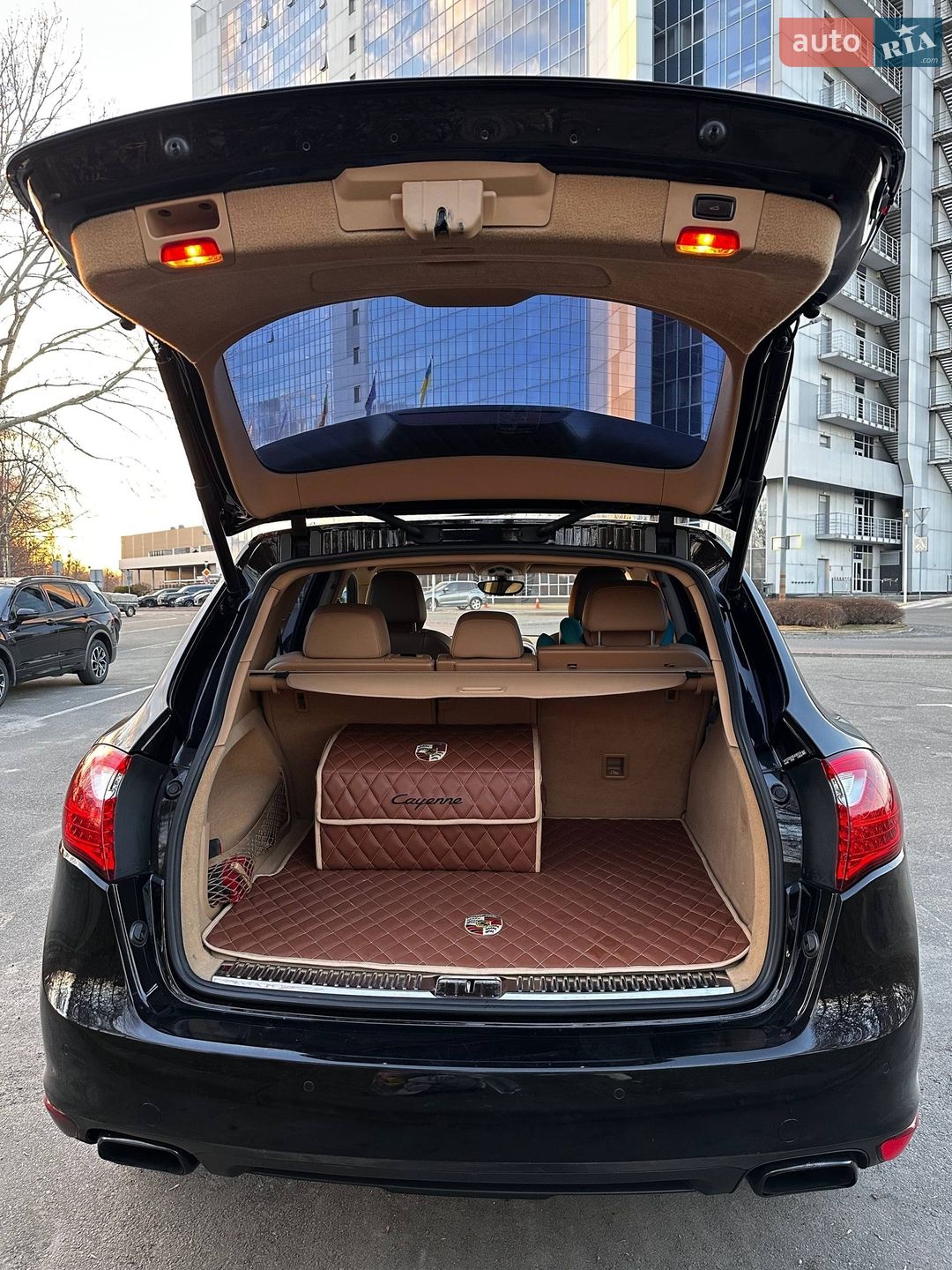 Porsche Cayenne 2013 VIN WP1ZZZ92ZELA38318 фото оголошення 17 з 21