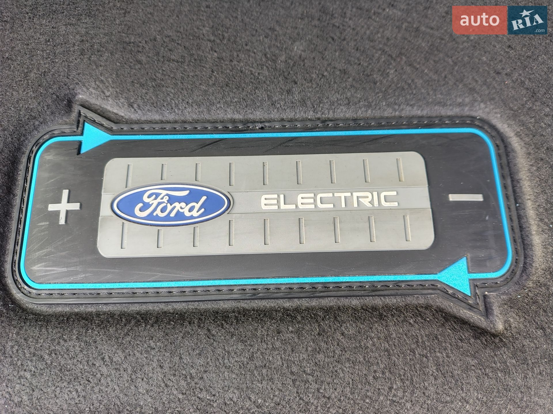 Ford Focus 2015 VIN 1FADP3R49GL221258 фото оголошення 7 з 24