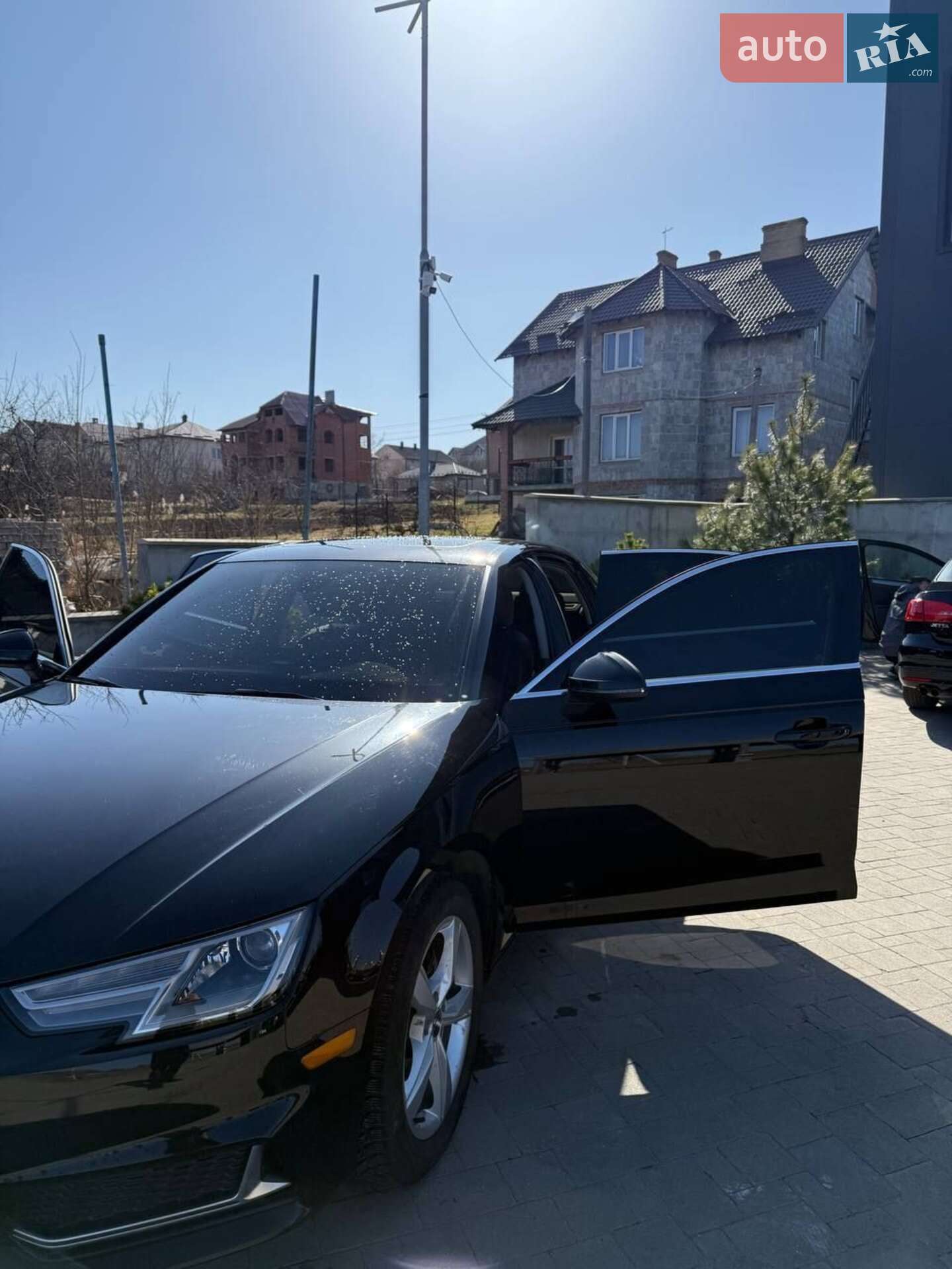 Audi A4 2019 VIN WAUGMAF46KA041570 фото оголошення 24 з 29