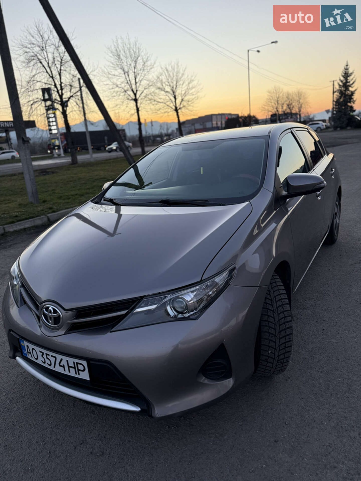 Toyota Auris 2013 VIN SB1KT4JEX0E007918 фото оголошення 4 з 11