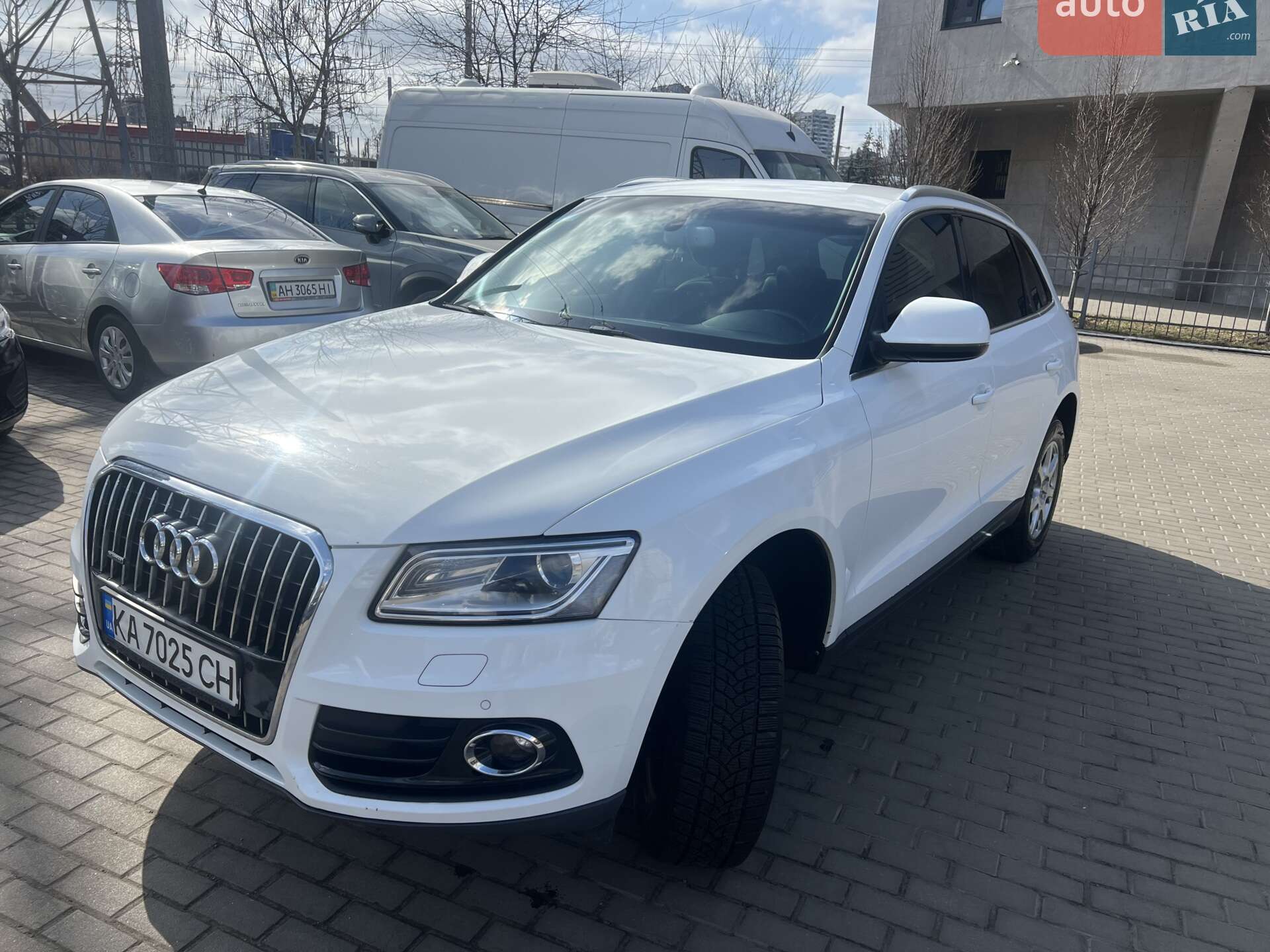 Audi Q5 2014 VIN WAUZZZ8R2EA115797 фото оголошення 4 з 14