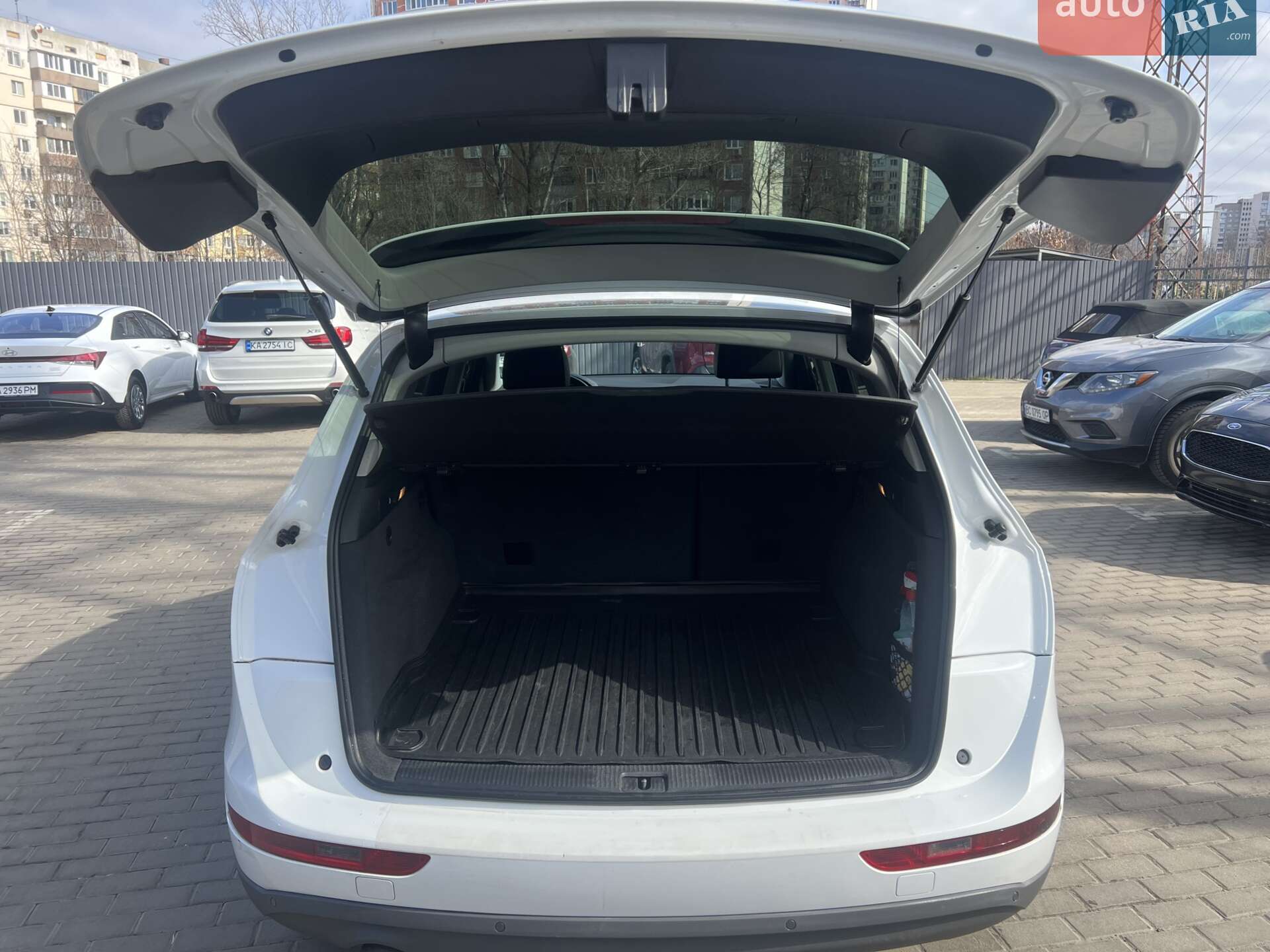 Audi Q5 2014 VIN WAUZZZ8R2EA115797 фото оголошення 5 з 14
