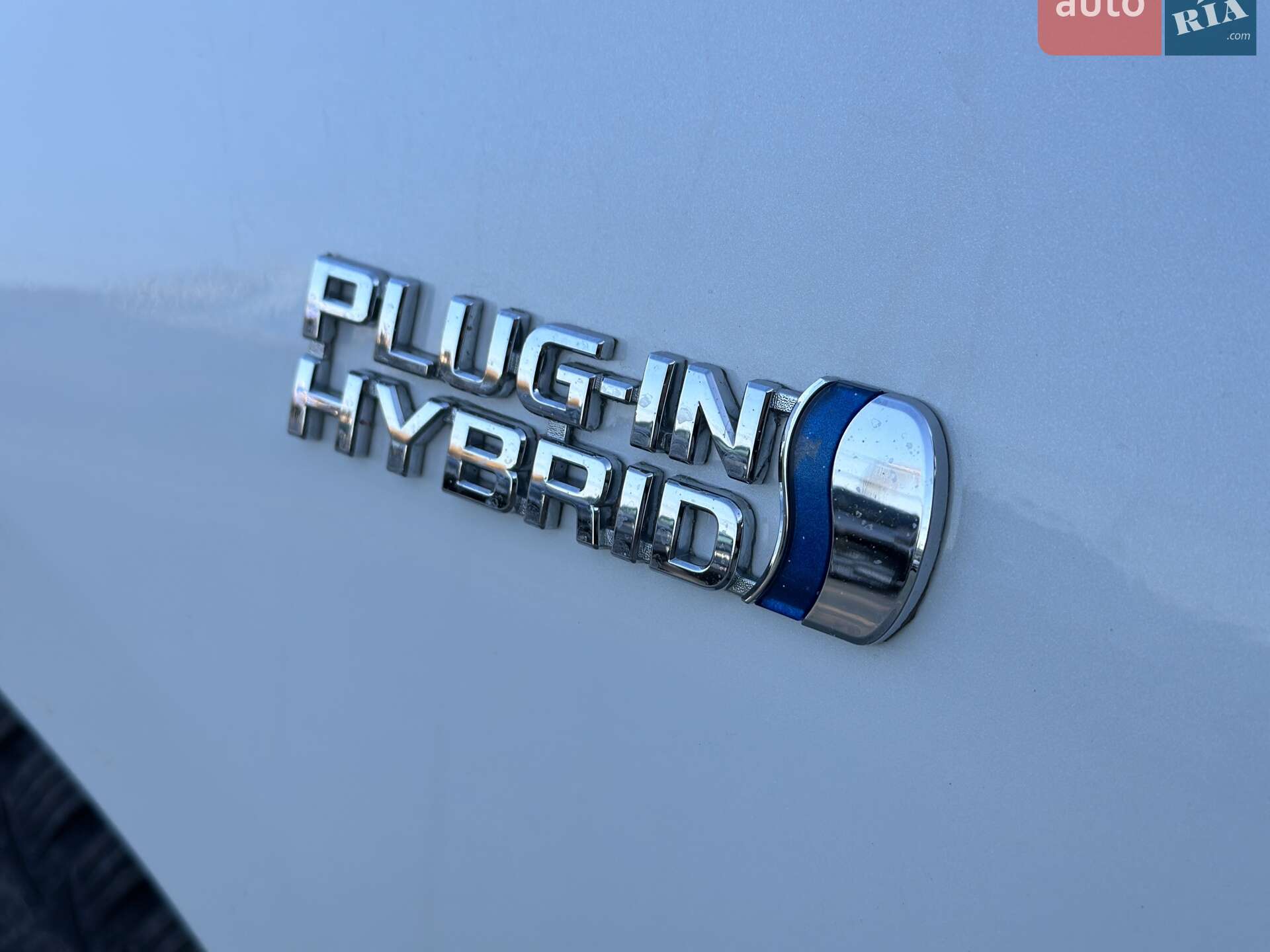 Toyota Prius 2017 VIN JTDKARFP2H3063447 фото оголошення 10 з 32