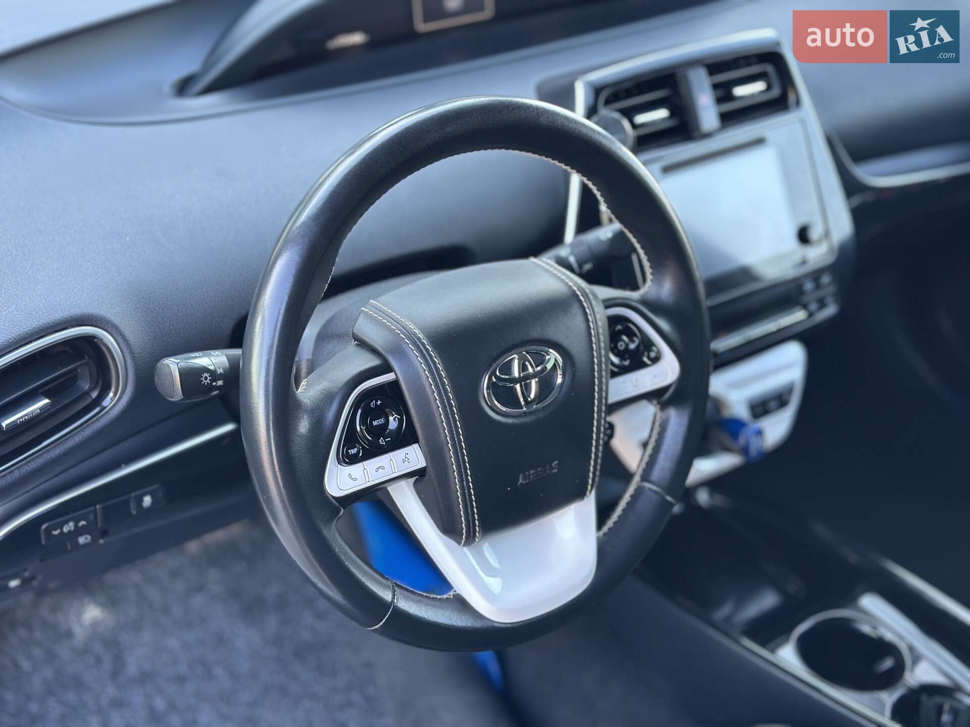 Toyota Prius 2017 VIN JTDKARFP2H3063447 фото оголошення 25 з 32