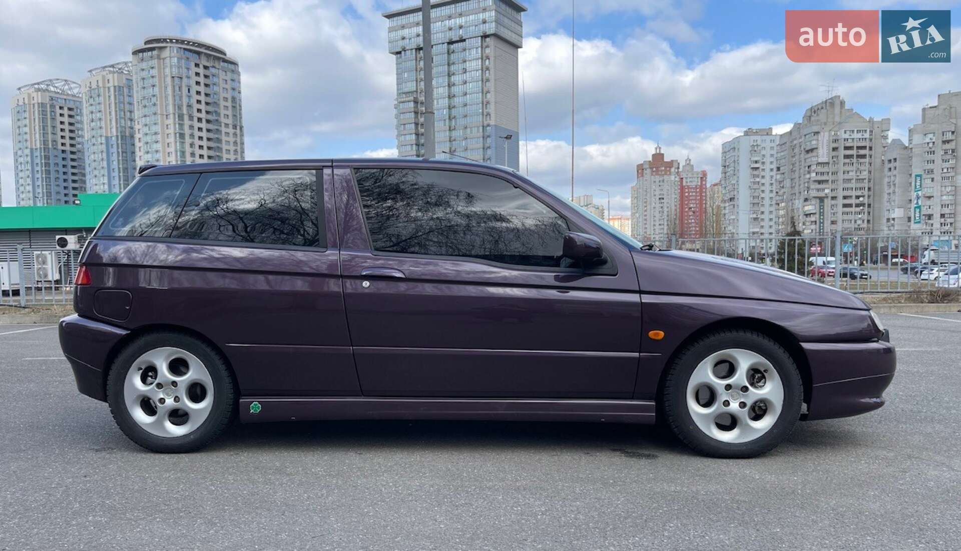 Alfa Romeo 145 1996 VIN ZAR93000002095359 фото оголошення 47 з 48