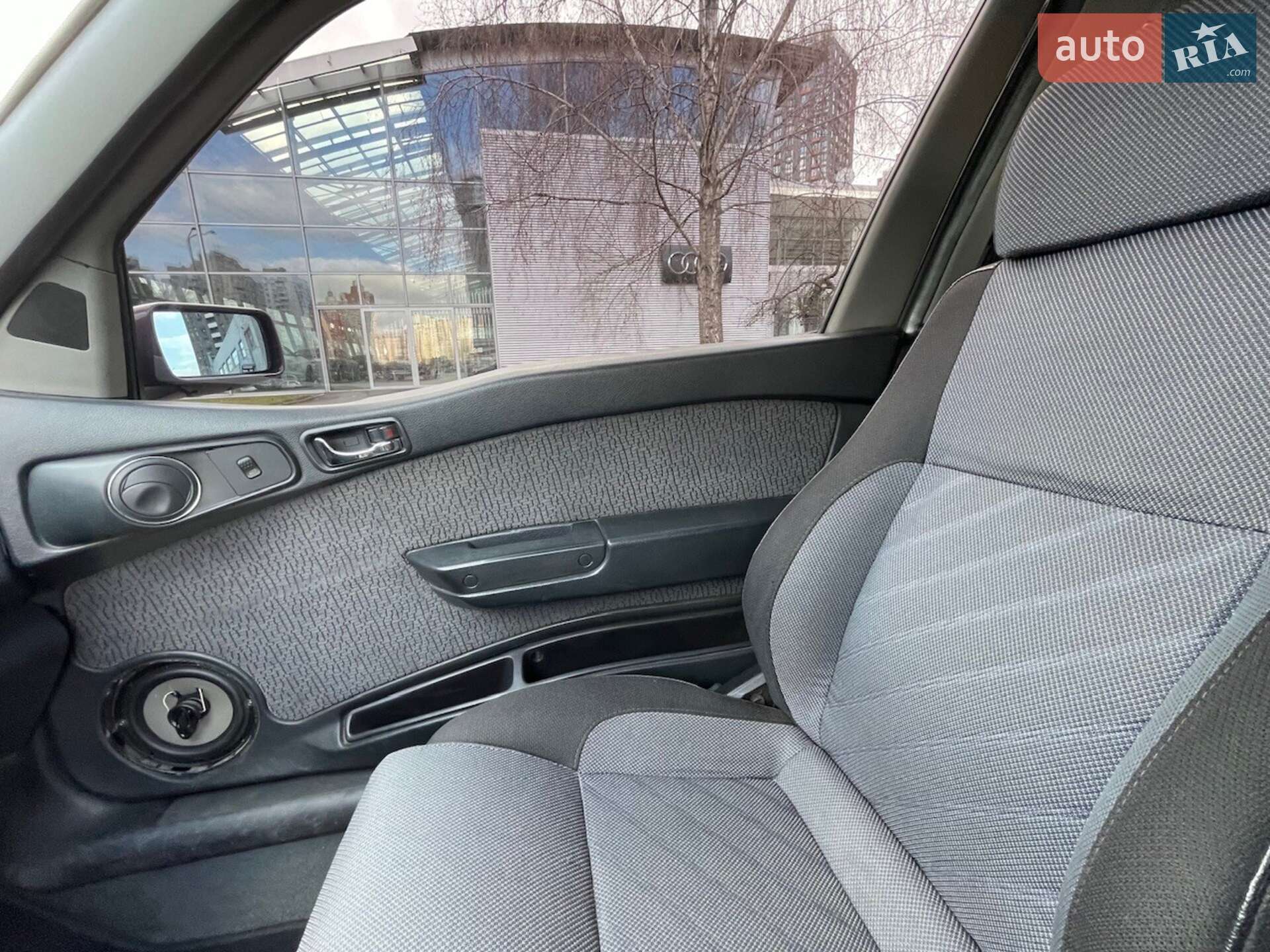 Alfa Romeo 145 1996 VIN ZAR93000002095359 фото оголошення 30 з 48