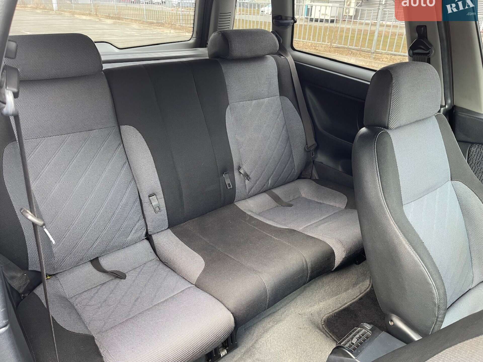 Alfa Romeo 145 1996 VIN ZAR93000002095359 фото оголошення 41 з 48