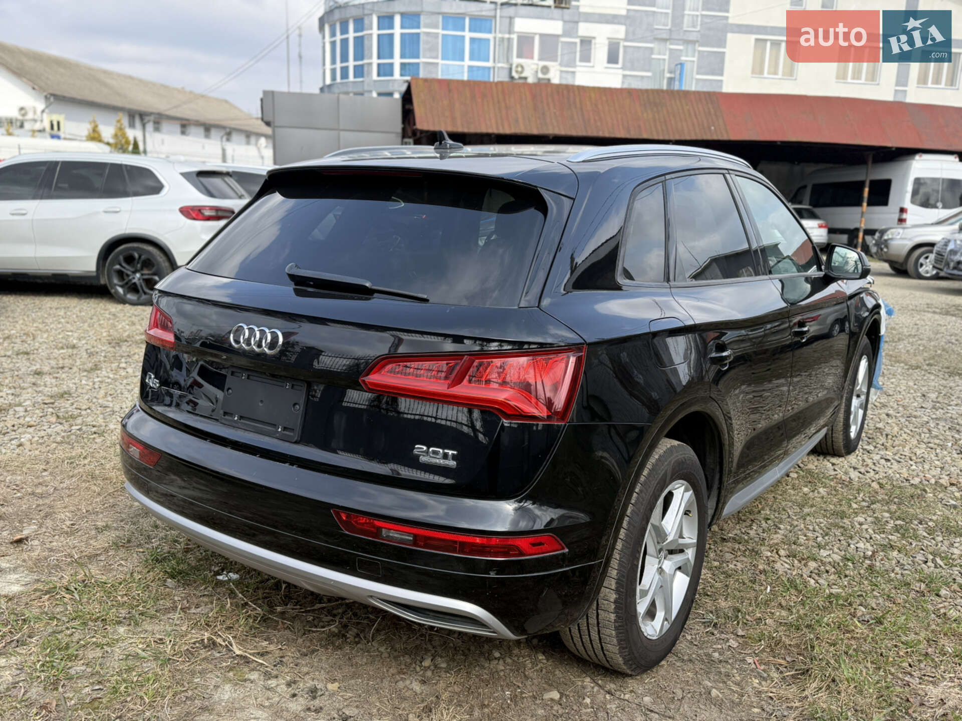 Audi Q5 2018 VIN WA1ANAFY6J2117316 фото оголошення 13 з 14