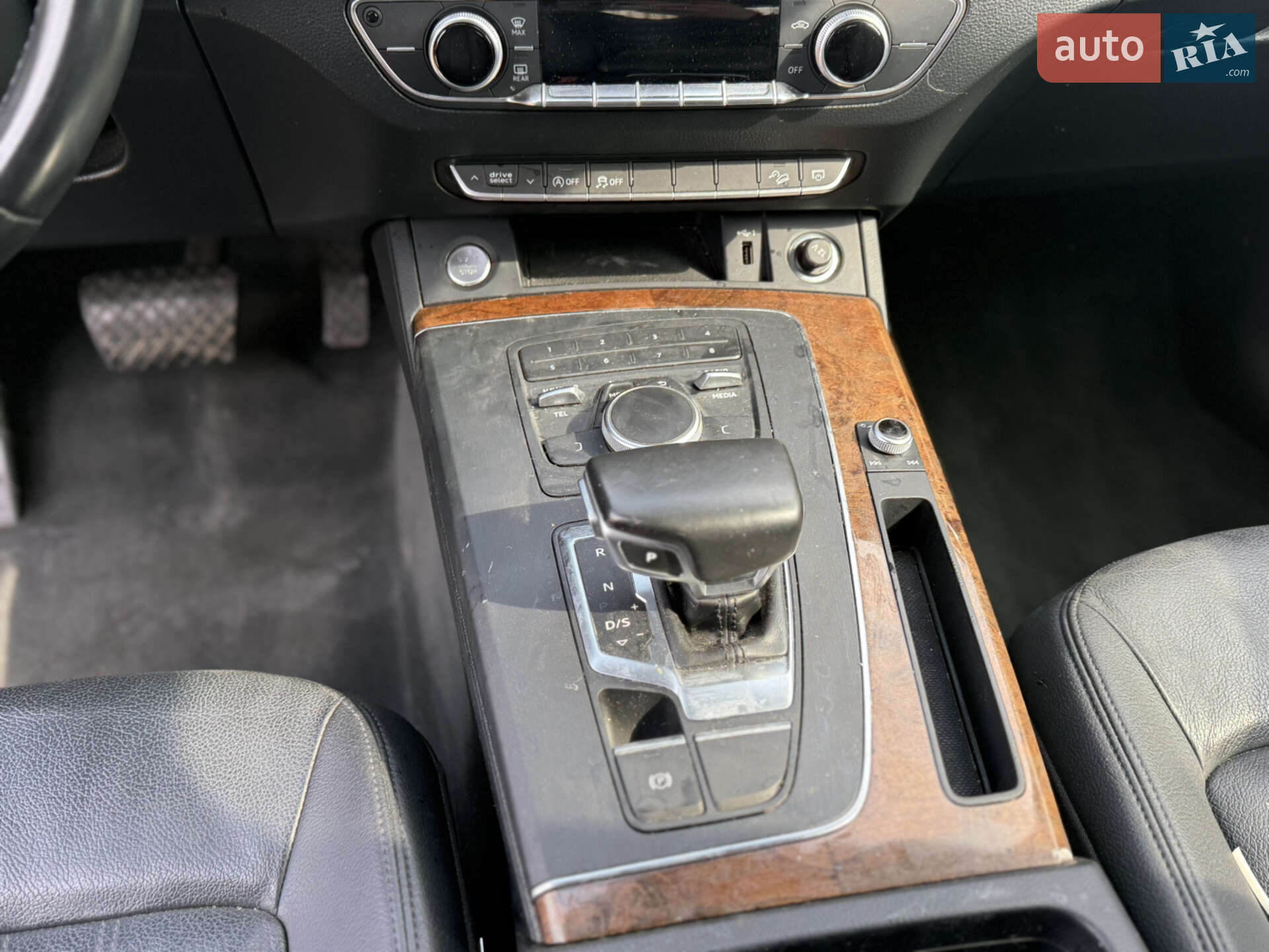 Audi Q5 2018 VIN WA1ANAFY6J2117316 фото оголошення 14 з 14