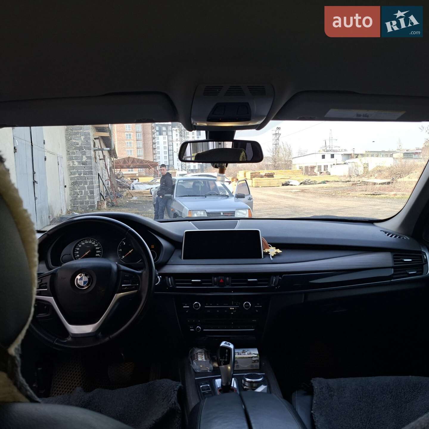 BMW X5 2018 VIN WBALS010400Z86247 фото оголошення 16 з 23