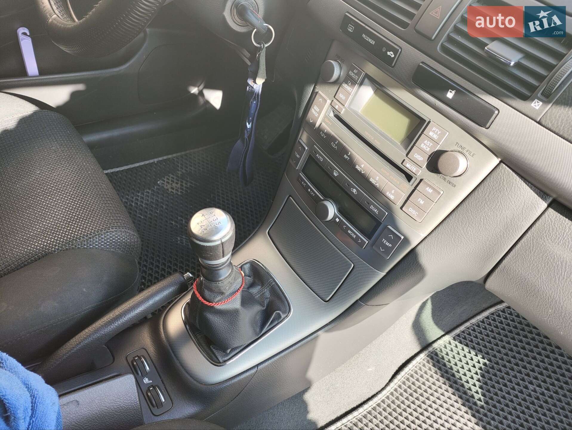 Toyota Avensis 2007 VIN SB1ED56L00E048582 фото оголошення 2 з 13