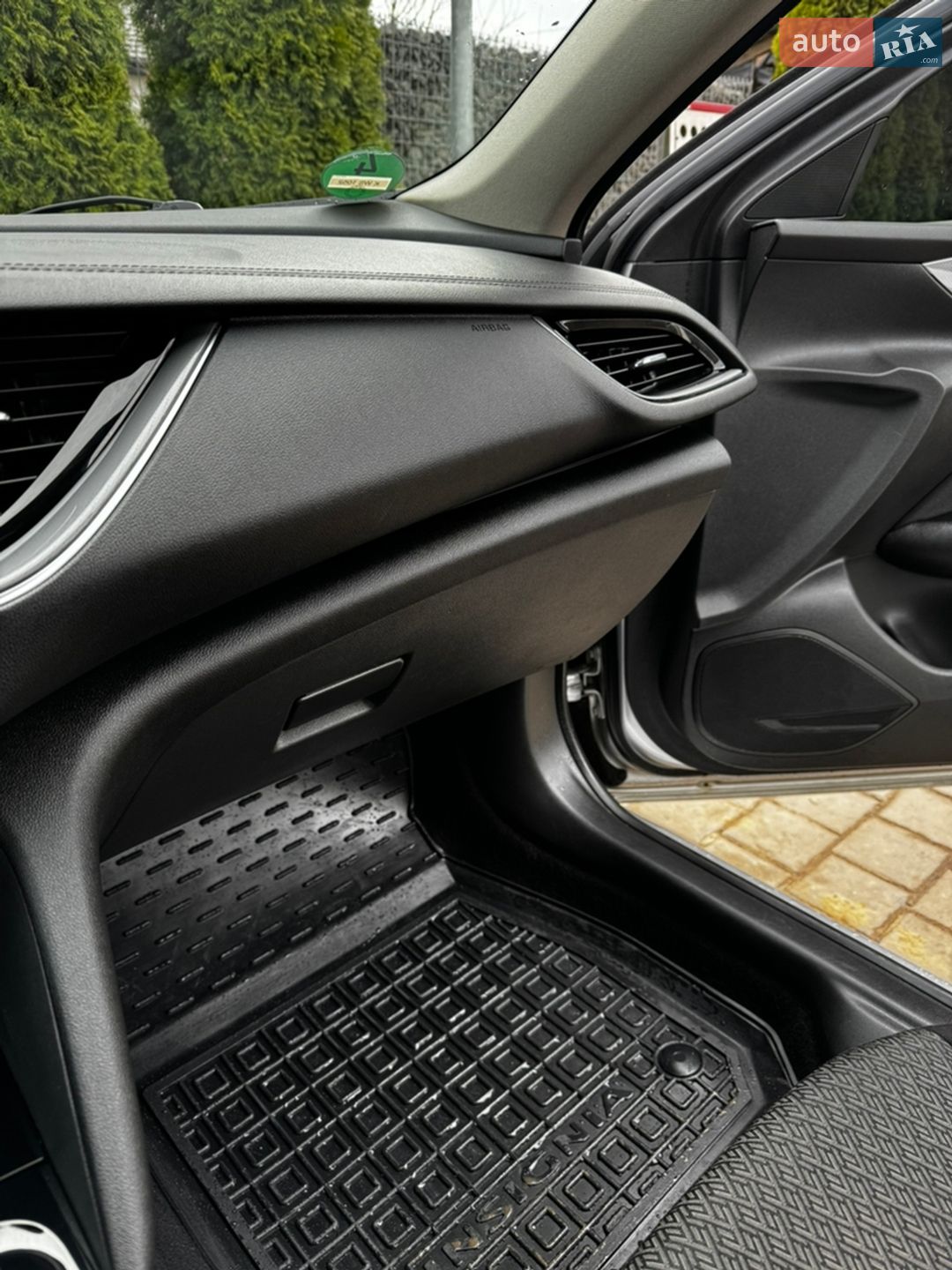 Opel Insignia 2019 VIN W0VZM8EGXK1065800 фото оголошення 10 з 25