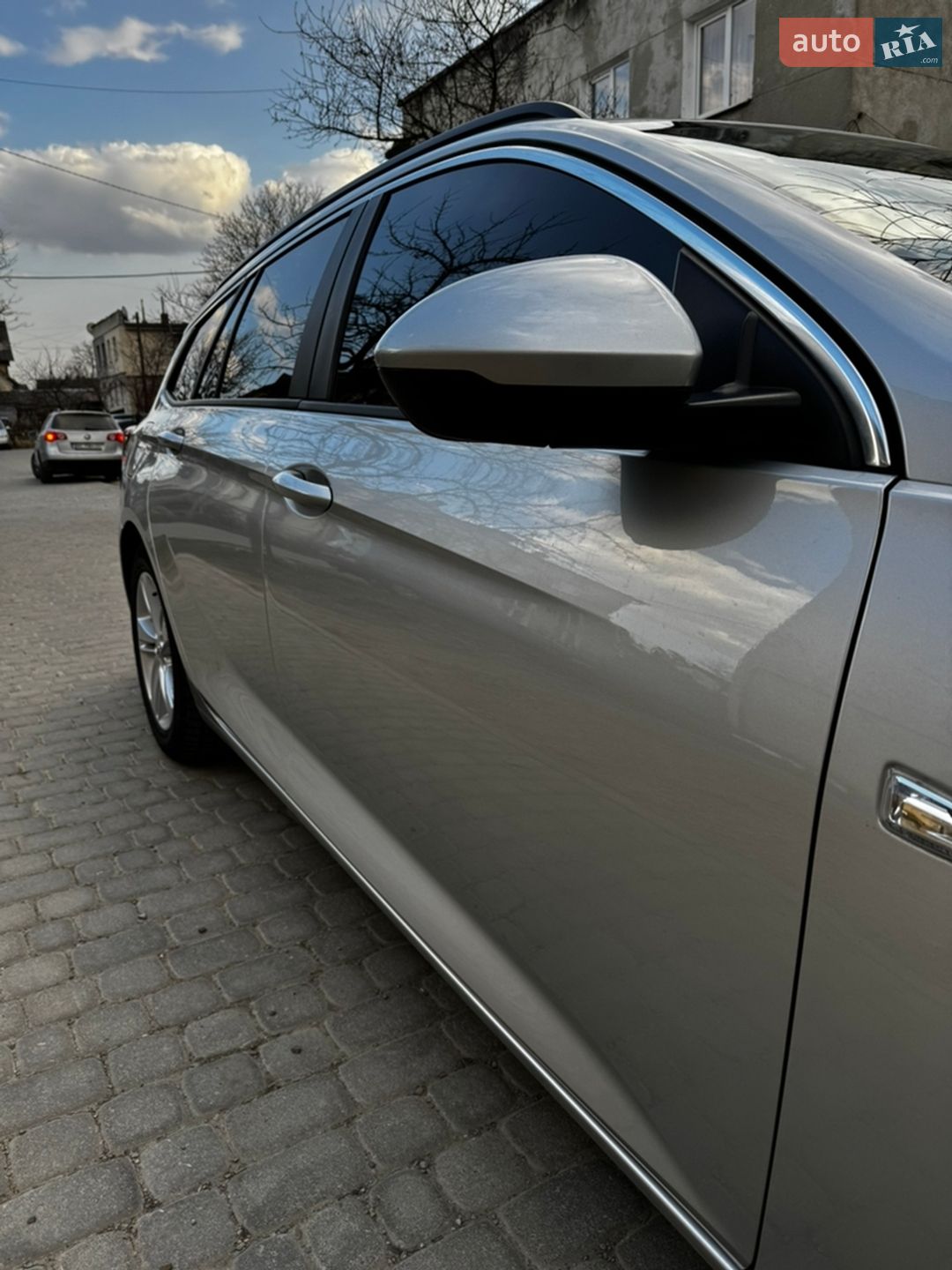 Opel Insignia 2019 VIN W0VZM8EGXK1065800 фото оголошення 18 з 25