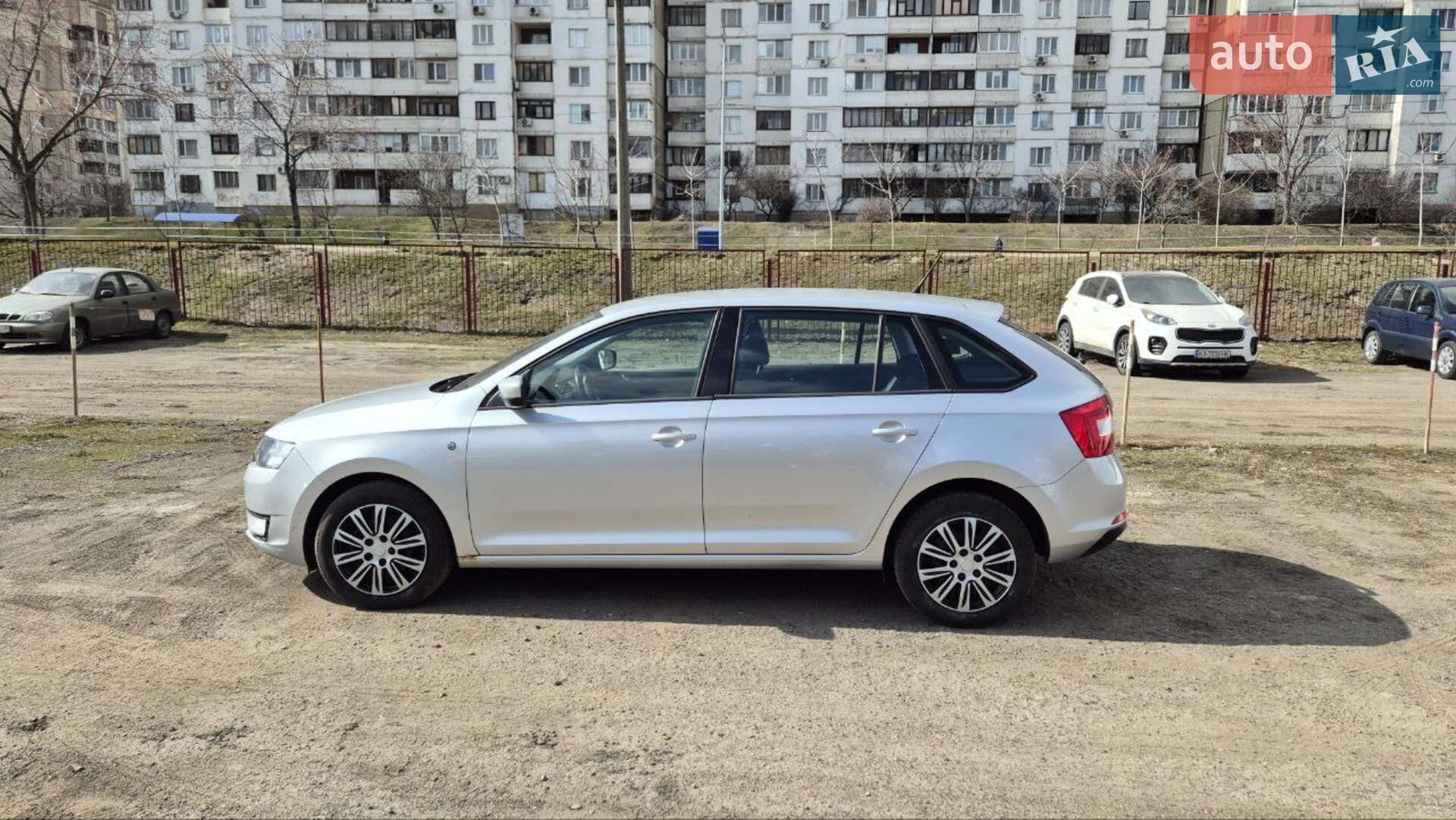 Skoda Rapid 2014 VIN TMBEJ6NH3F4517086 фото оголошення 4 з 14
