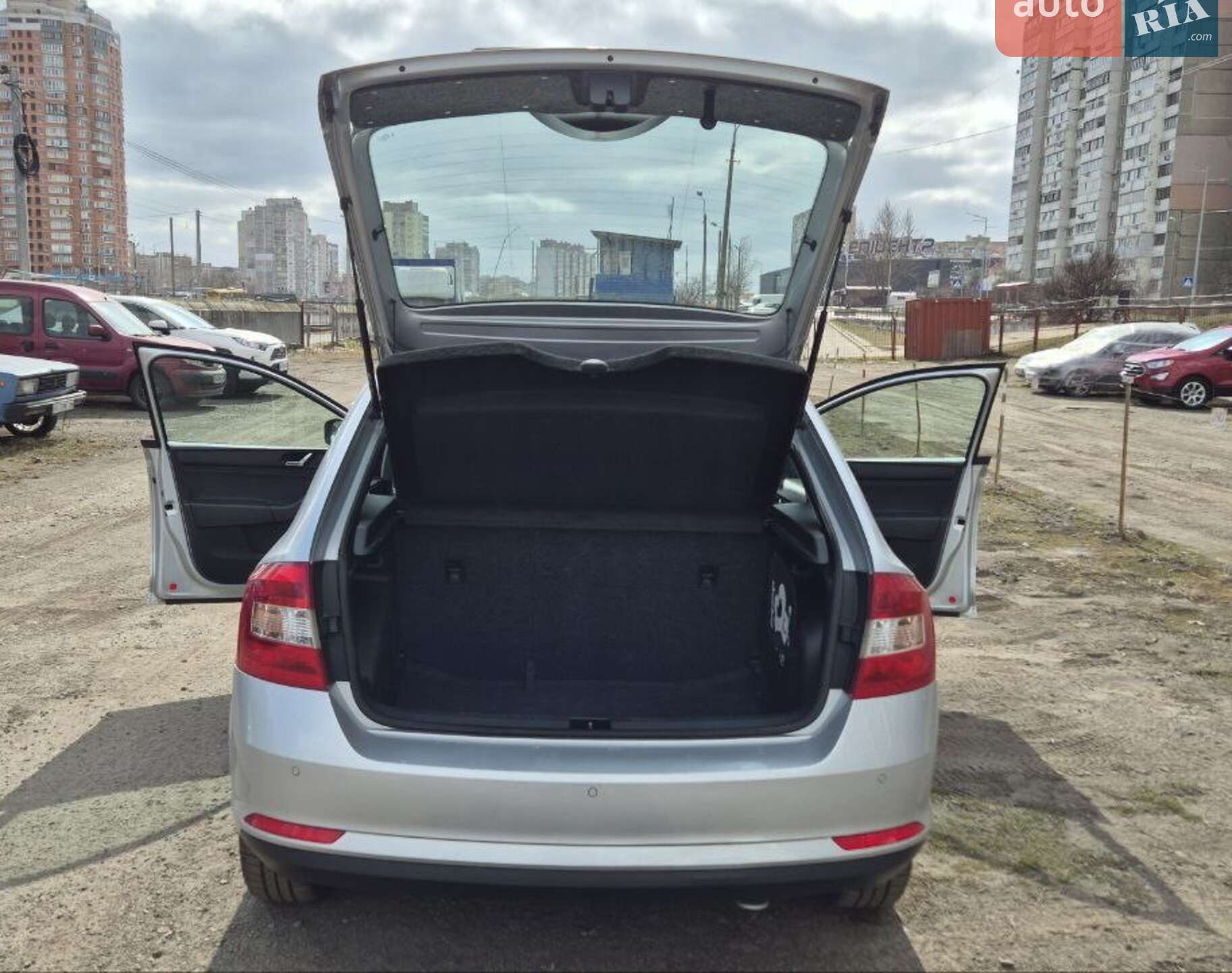 Skoda Rapid 2014 VIN TMBEJ6NH3F4517086 фото оголошення 5 з 14