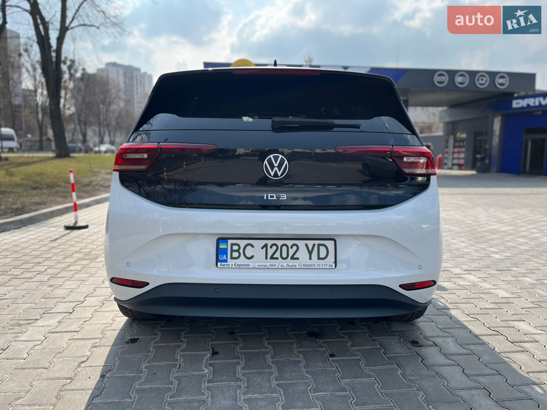 Volkswagen ID.3 2020 VIN WVWZZZE1ZLP017515 фото оголошення 9 з 23