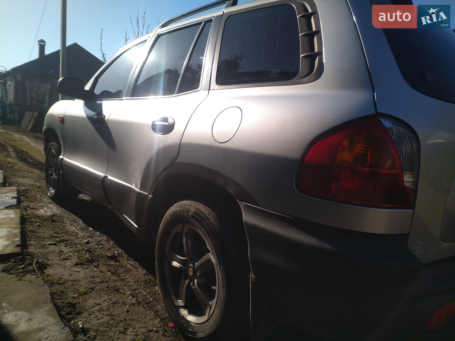 Hyundai Santa FE 2002 VIN KMHSC81AP2U249961 фото оголошення 2 з 32