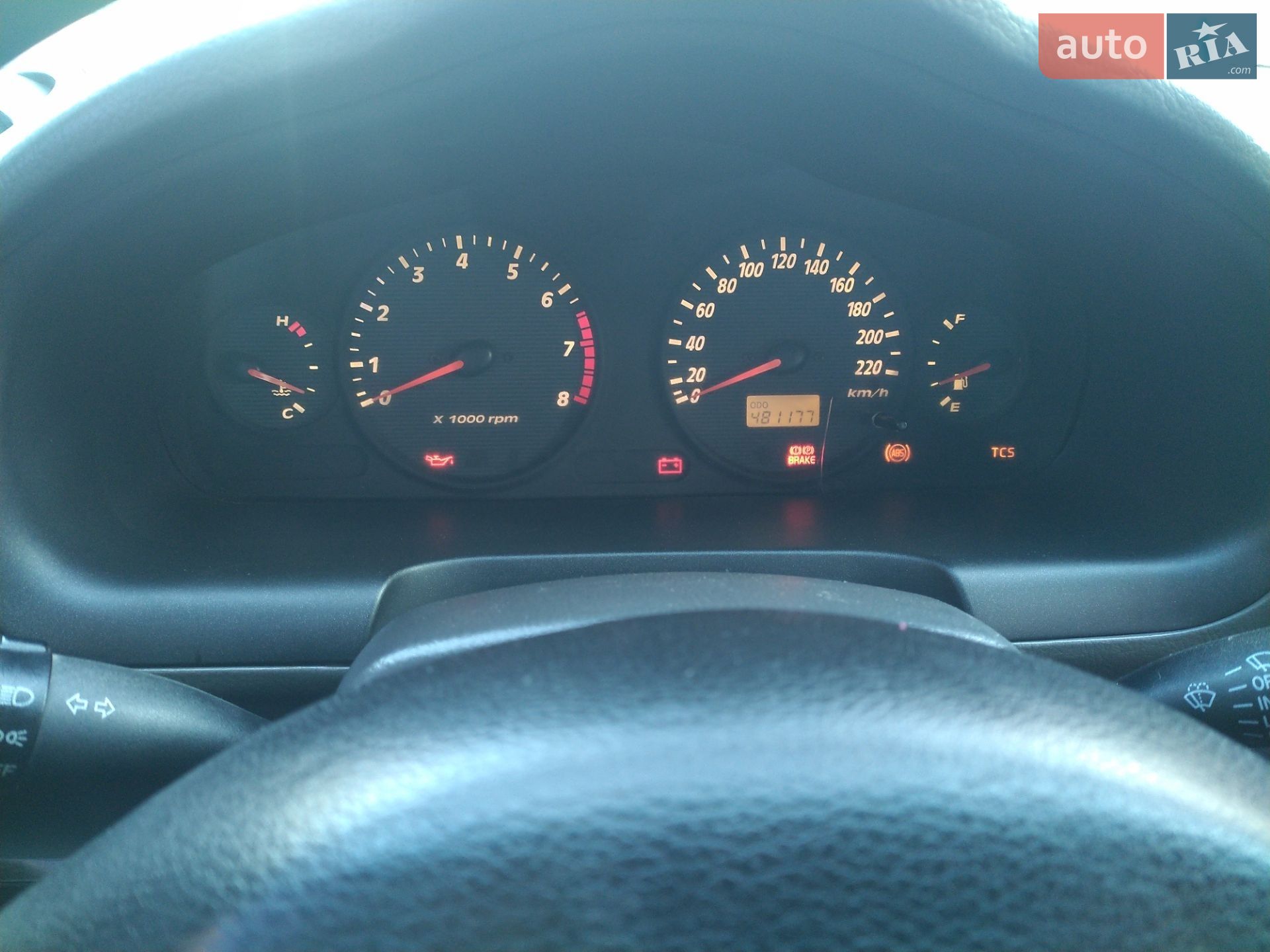 Hyundai Santa FE 2002 VIN KMHSC81AP2U249961 фото оголошення 16 з 32