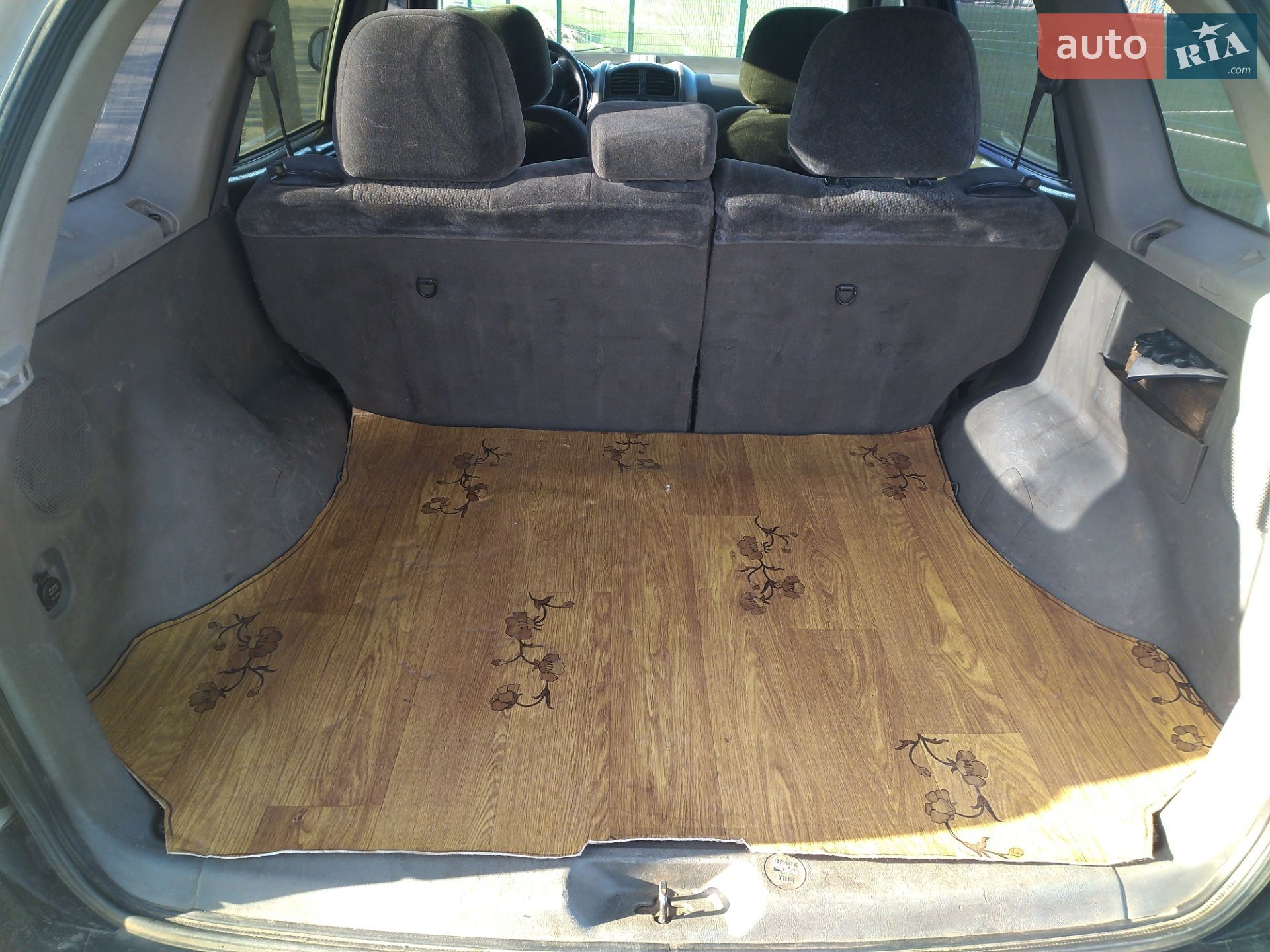 Hyundai Santa FE 2002 VIN KMHSC81AP2U249961 фото оголошення 26 з 32