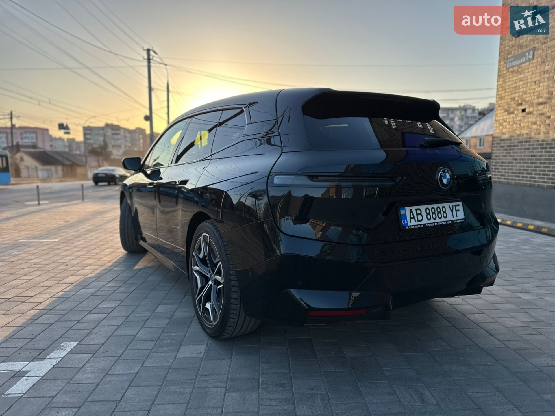 BMW iX 2022 VIN WBY11CF030CM05034 фото оголошення 9 з 26