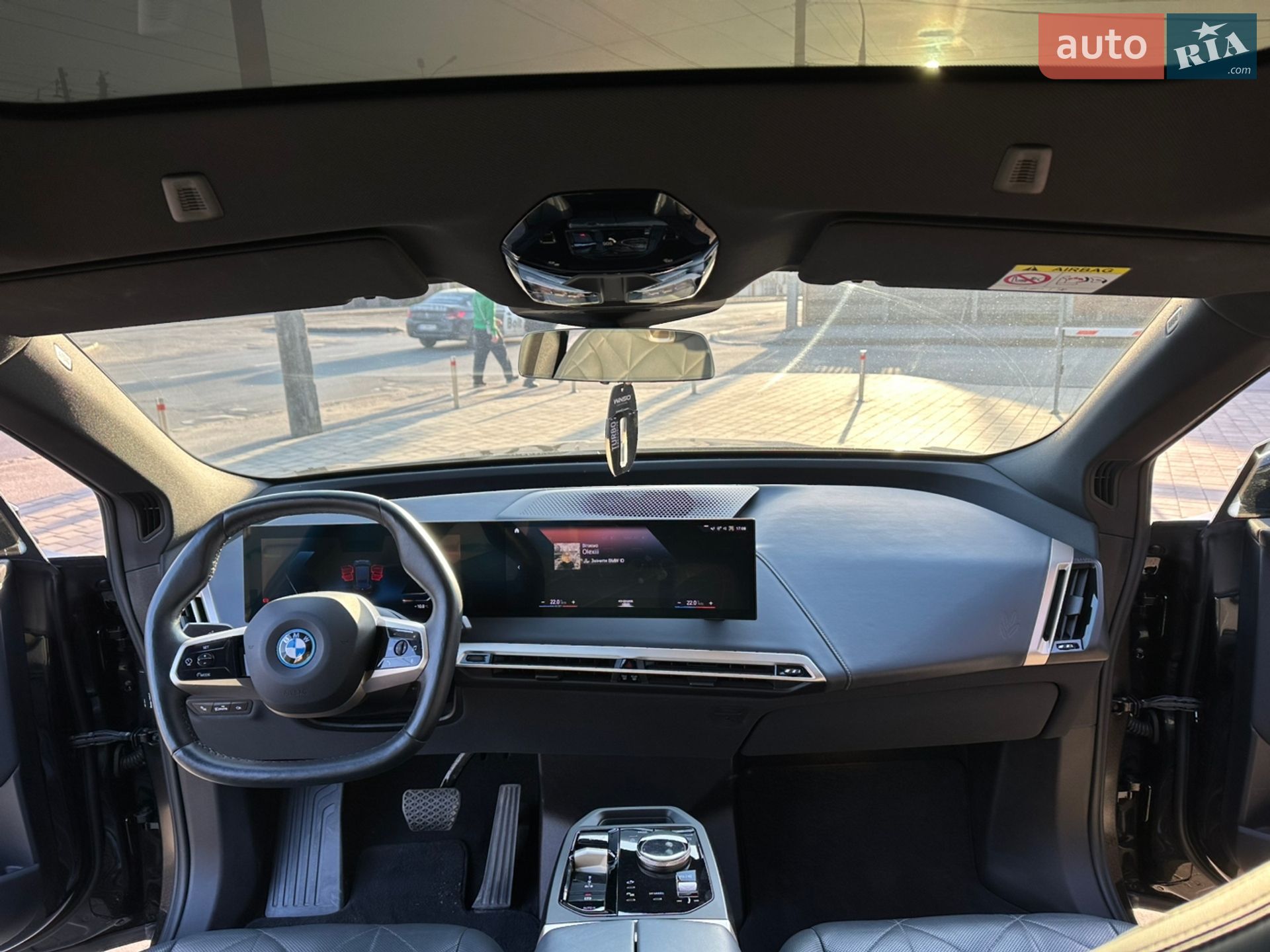 BMW iX 2022 VIN WBY11CF030CM05034 фото оголошення 14 з 26