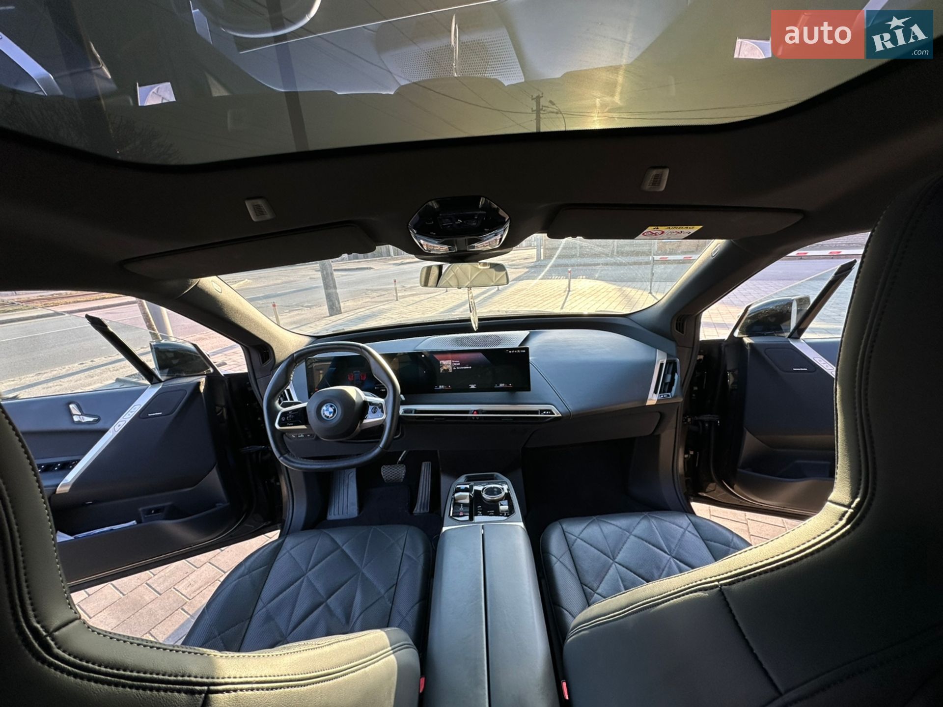 BMW iX 2022 VIN WBY11CF030CM05034 фото оголошення 13 з 26