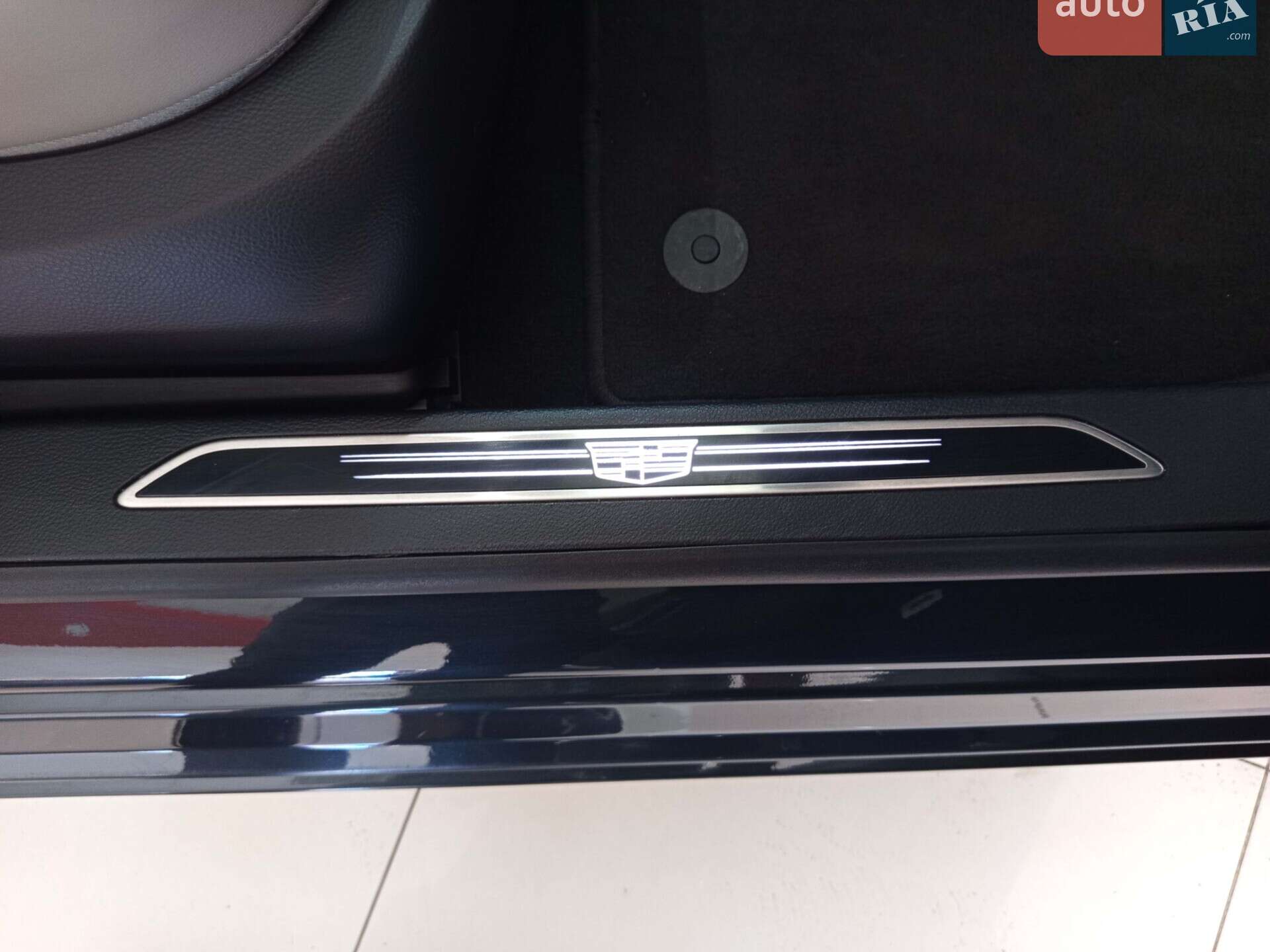 Cadillac CT6 2018 VIN 1G6KH5R65JU127460 фото оголошення 26 з 56