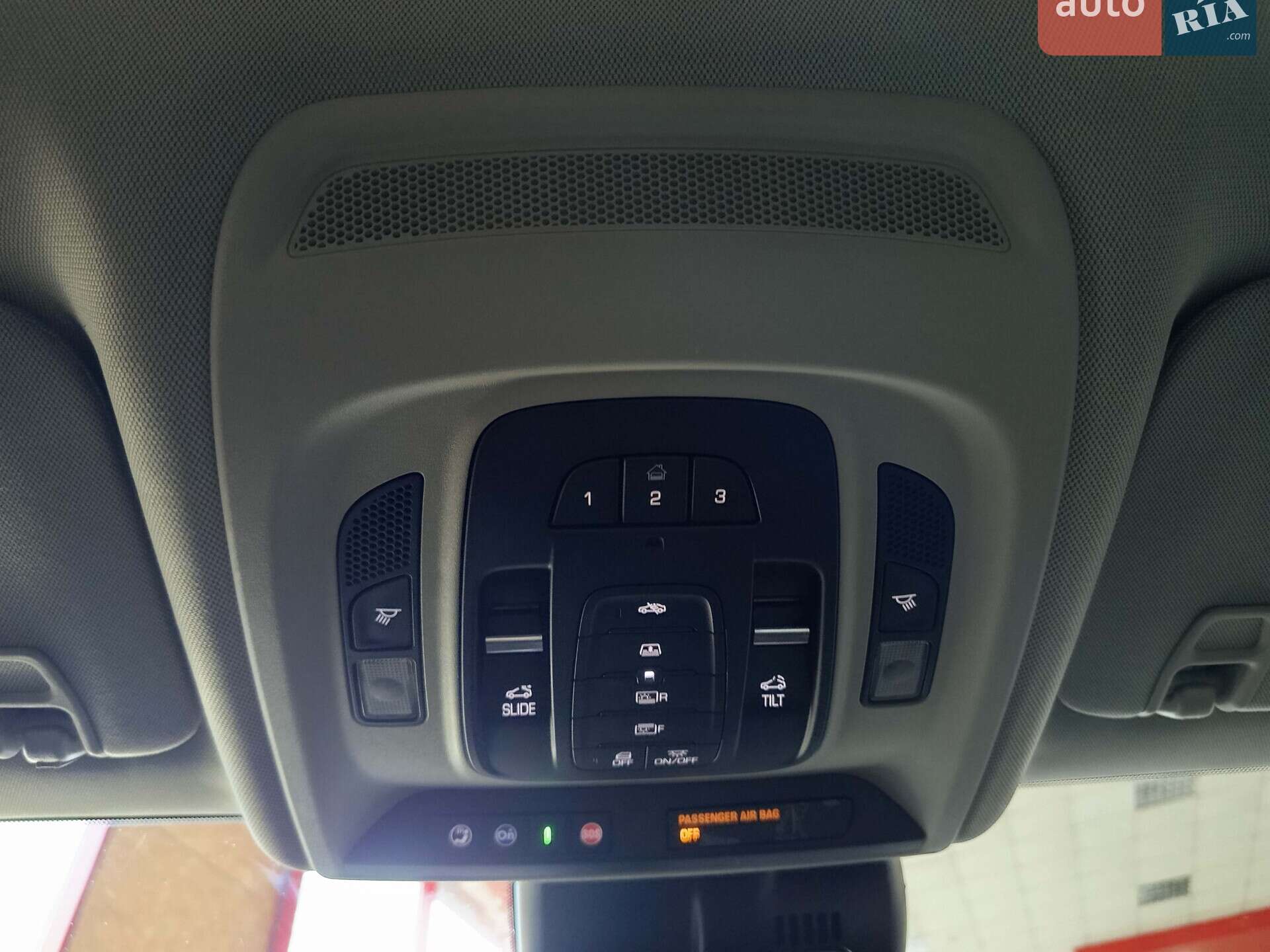 Cadillac CT6 2018 VIN 1G6KH5R65JU127460 фото оголошення 45 з 56