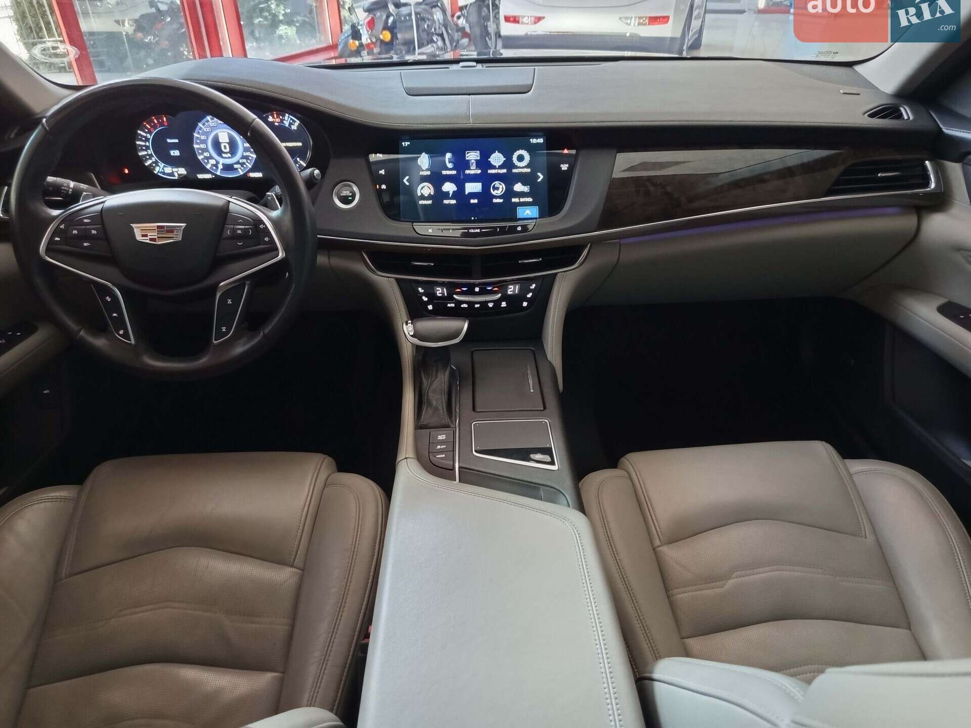 Cadillac CT6 2018 VIN 1G6KH5R65JU127460 фото оголошення 47 з 56