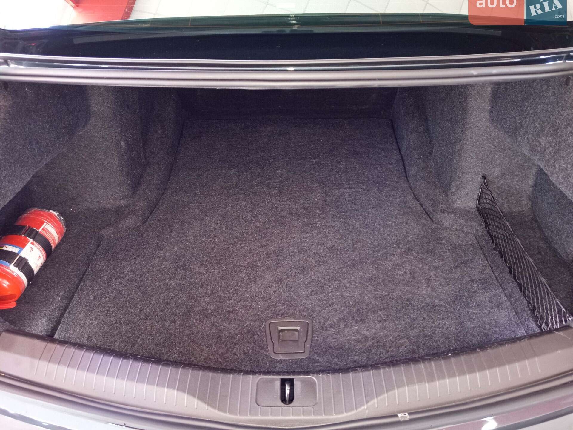Cadillac CT6 2018 VIN 1G6KH5R65JU127460 фото оголошення 53 з 56