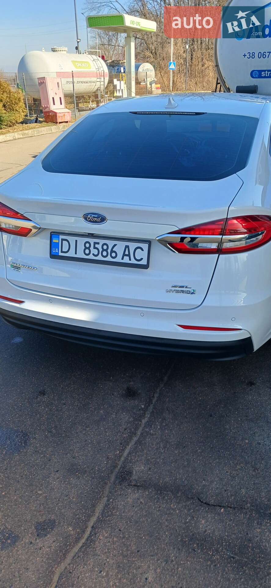 Ford Fusion 2018 VIN 3FA6P0MU2KR141616 фото оголошення 9 з 29