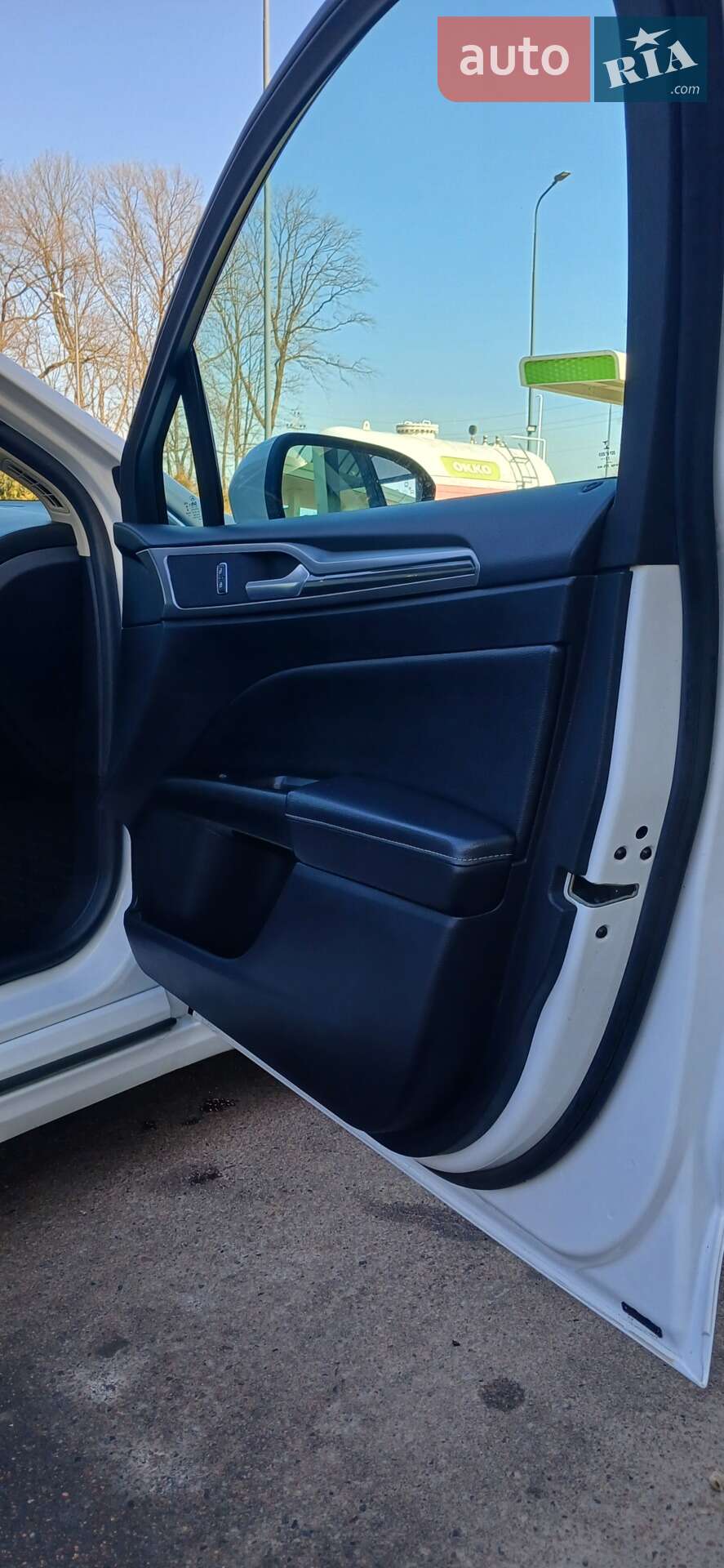 Ford Fusion 2018 VIN 3FA6P0MU2KR141616 фото оголошення 22 з 29