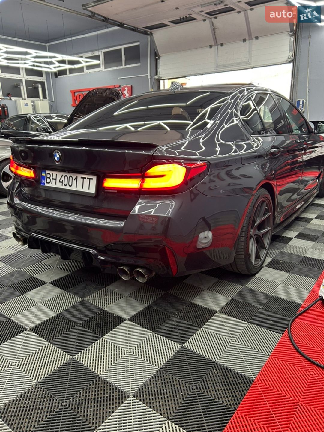 BMW 5 Series 2017 VIN WBAJA7C59JWA73769 фото оголошення 5 з 46