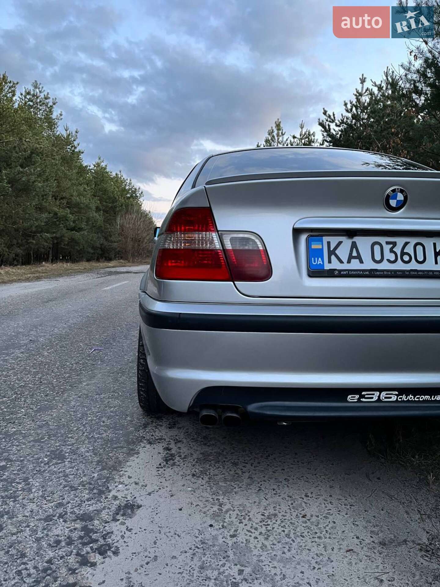 BMW 3 Series 2002 VIN WBAEU31070PF48403 фото оголошення 10 з 19