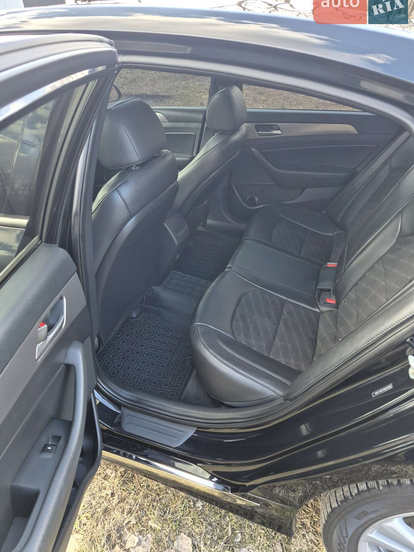 Hyundai Sonata 2018 VIN 5NPE34AF7JH697002 фото оголошення 7 з 12