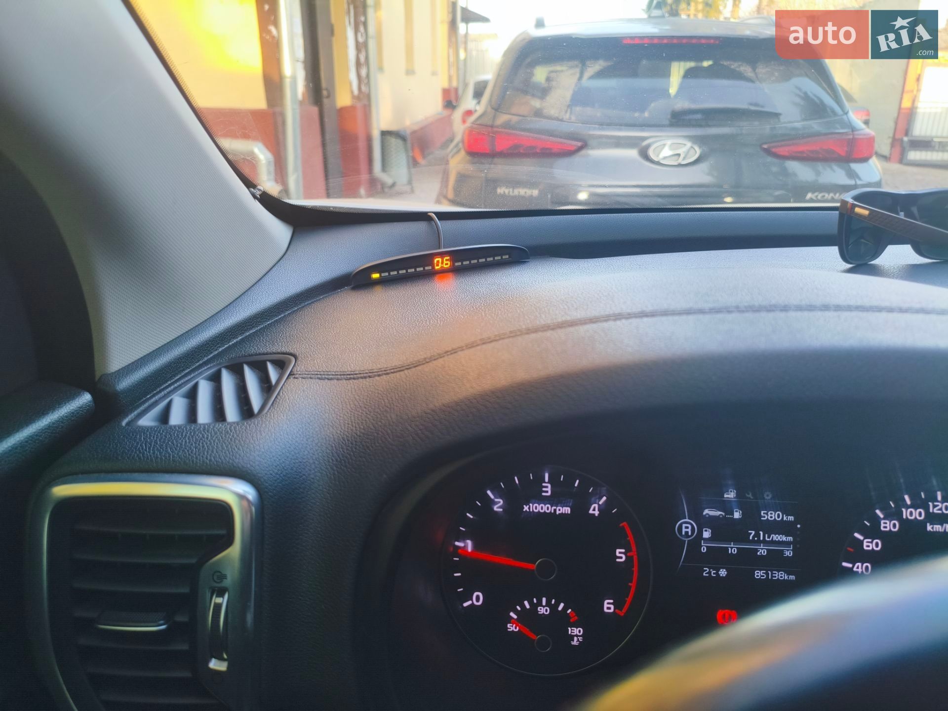 Kia Sportage 2016 VIN U5YPG815AGL129705 фото оголошення 2 з 8