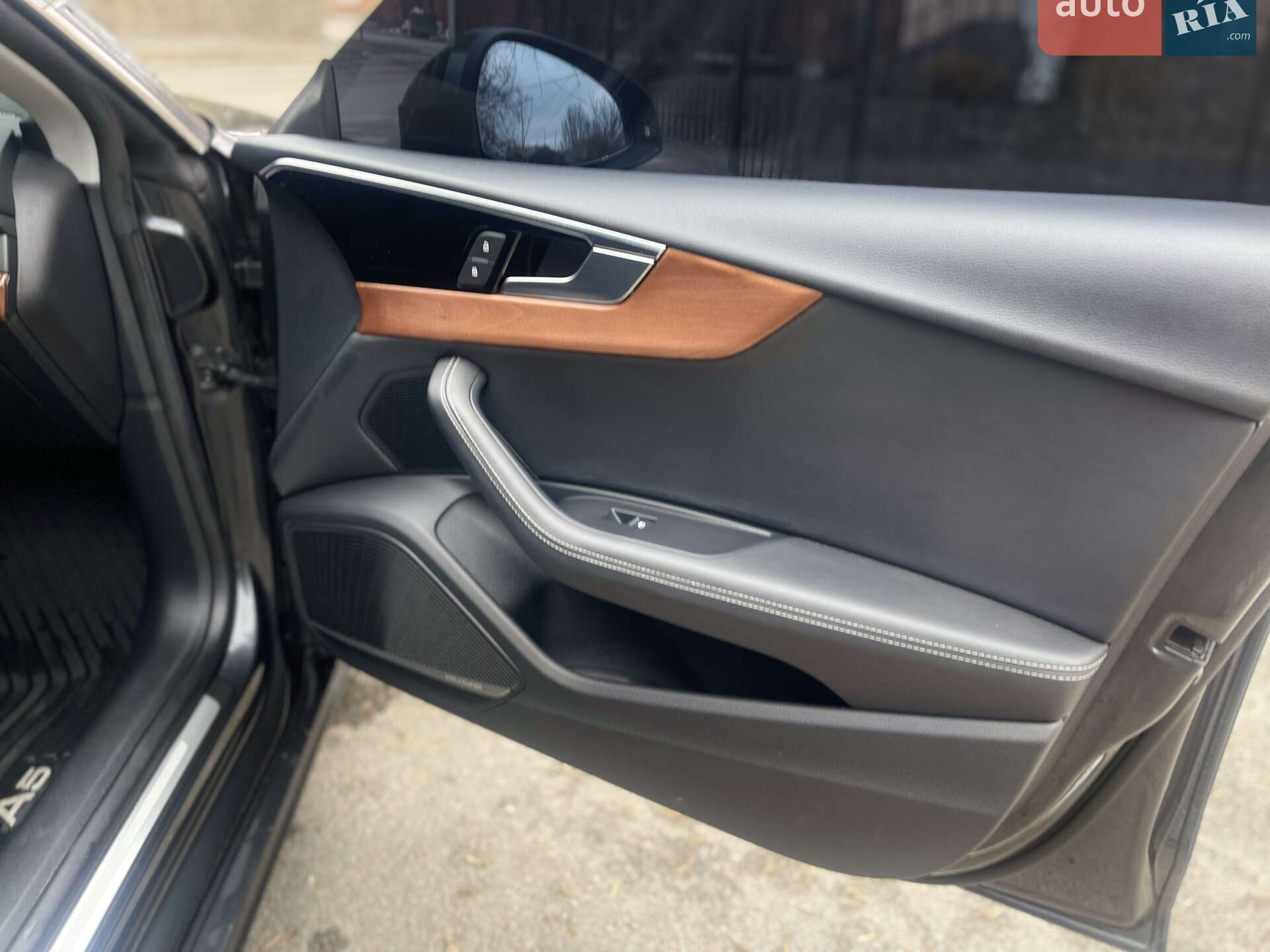 Audi A5 Sportback 2021 VIN WAUCBCF56MA057926 фото оголошення 34 з 46