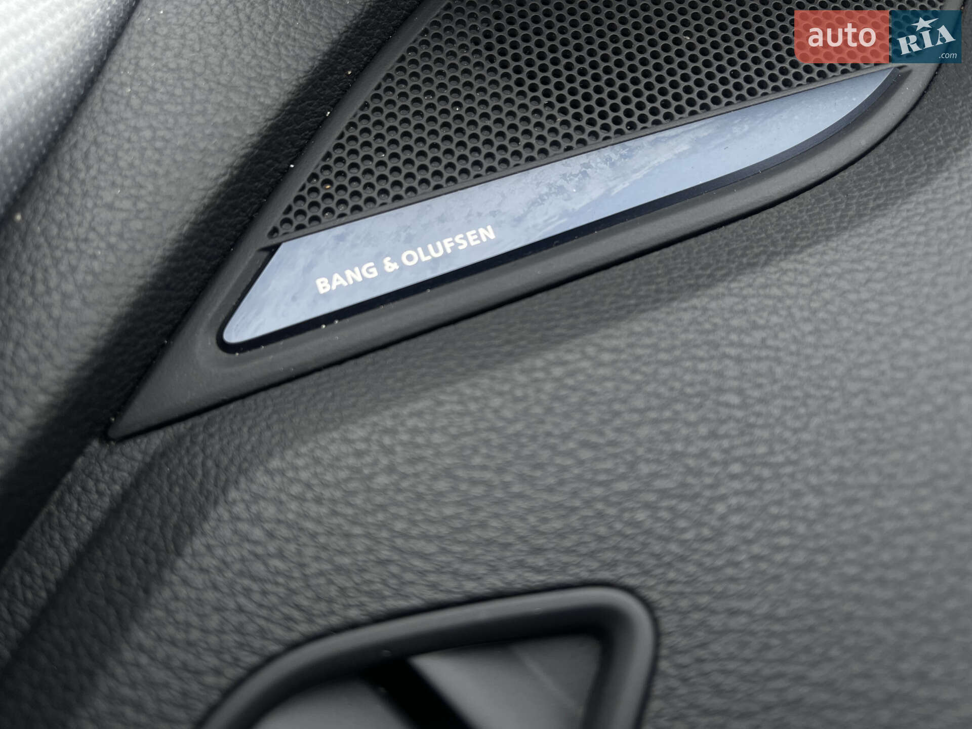 Audi A5 Sportback 2021 VIN WAUCBCF56MA057926 фото оголошення 37 з 46