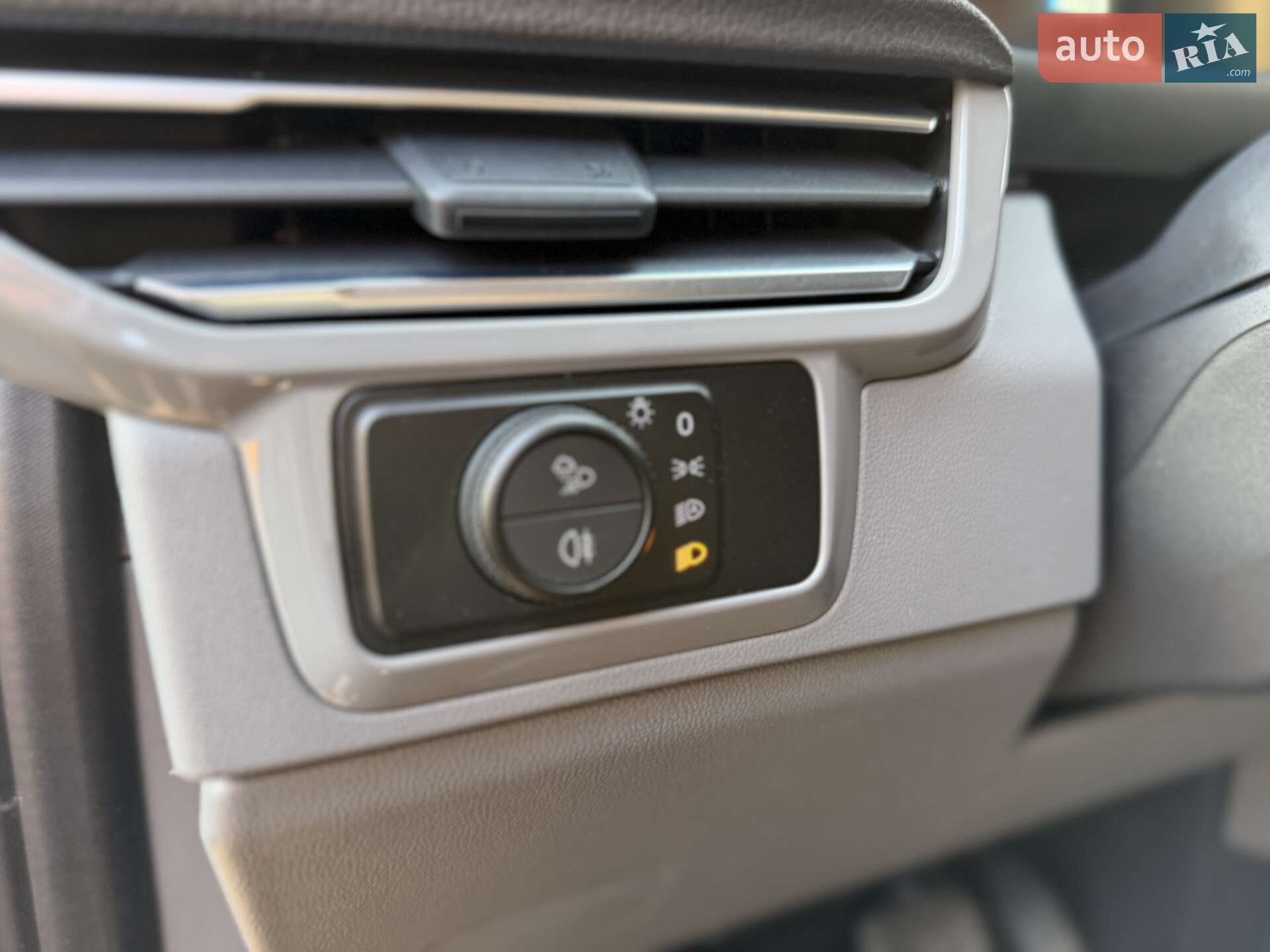 Volkswagen Caravelle 2025 VIN WV5ZZZTW8SK023071 фото оголошення 23 з 45