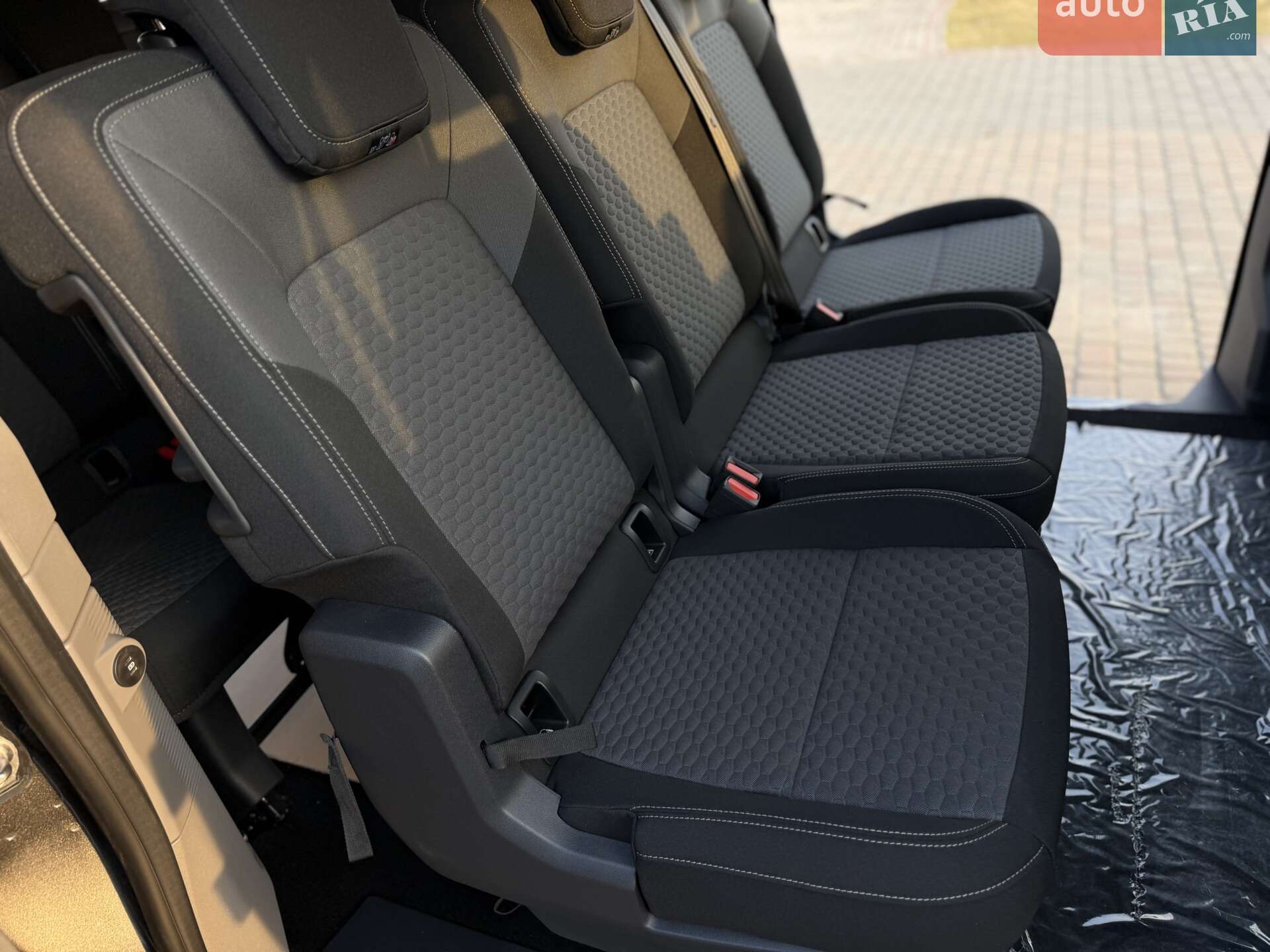 Volkswagen Caravelle 2025 VIN WV5ZZZTW8SK023071 фото оголошення 36 з 45