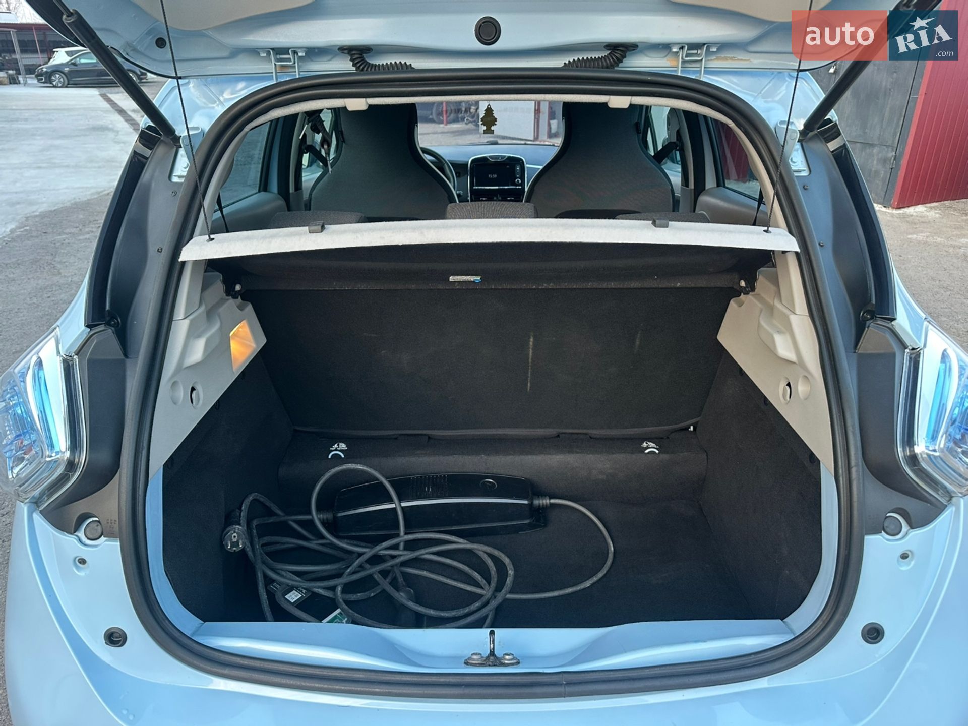 Renault Zoe 2015 VIN VF1AGVYB054199823 фото оголошення 11 з 19