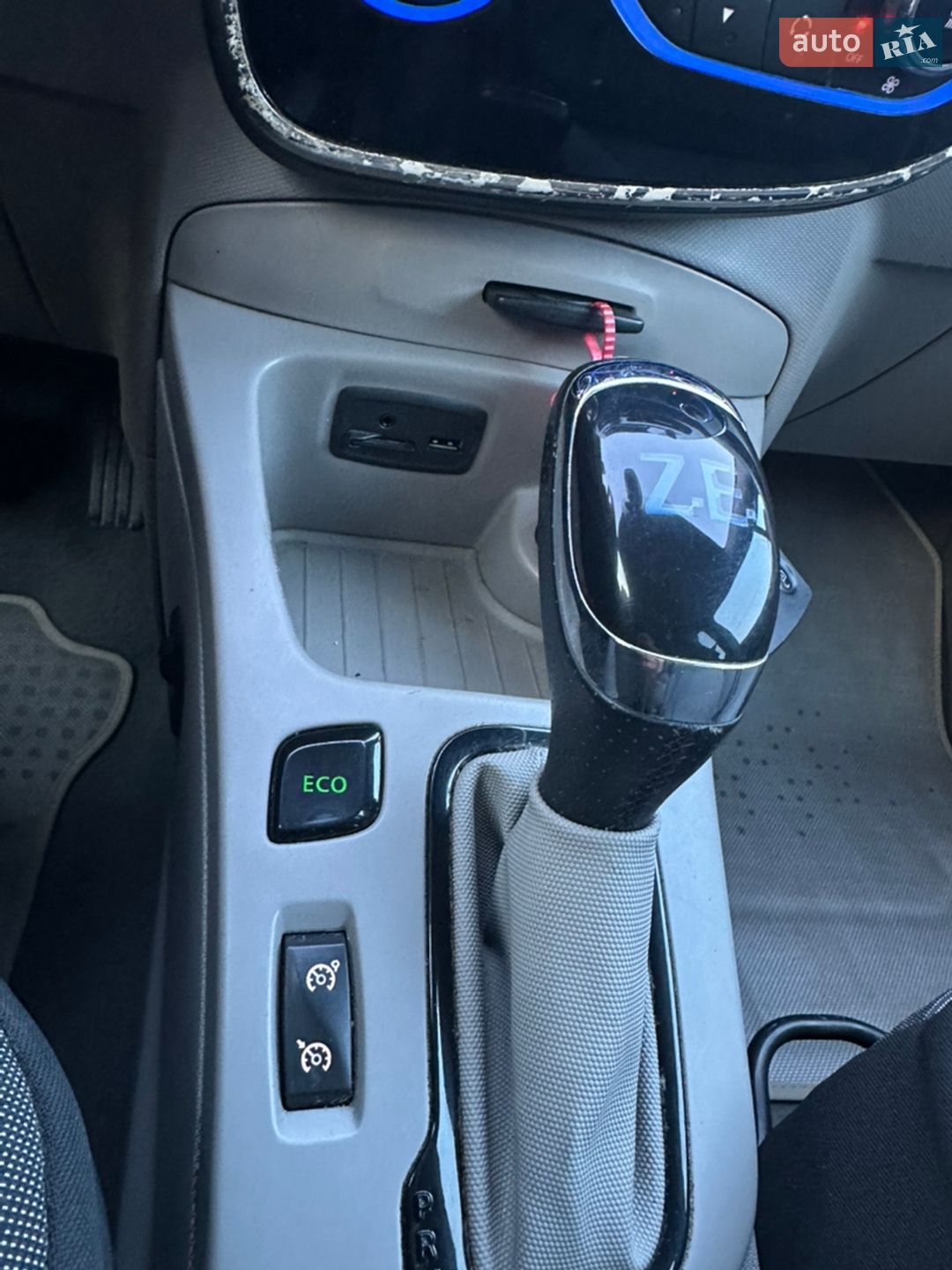 Renault Zoe 2015 VIN VF1AGVYB054199823 фото оголошення 17 з 19