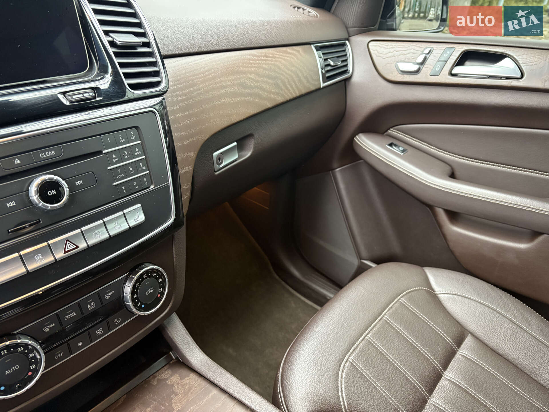 Mercedes-Benz GLE-Class 2018 VIN WDC1660041B183391 фото оголошення 16 з 22