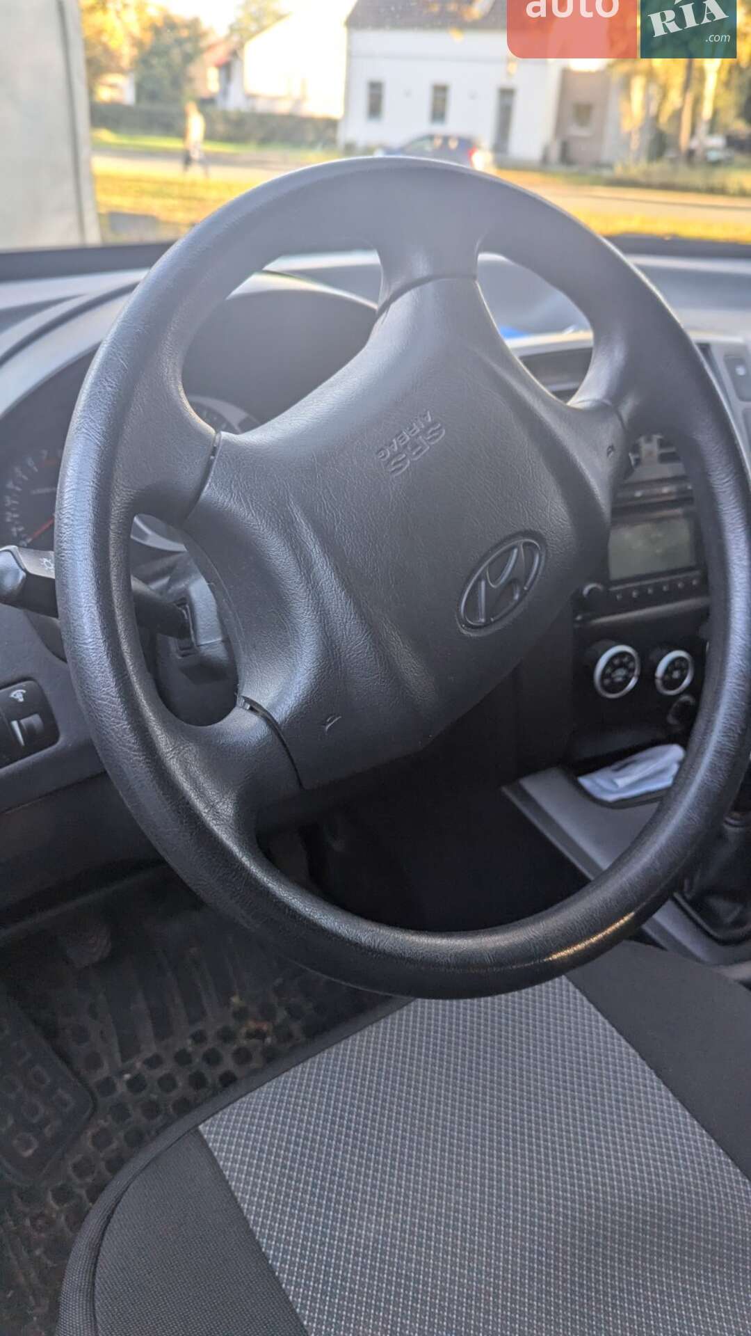 Hyundai Tucson 2012 VIN Y6LJM81BPCL211434 фото оголошення 9 з 12