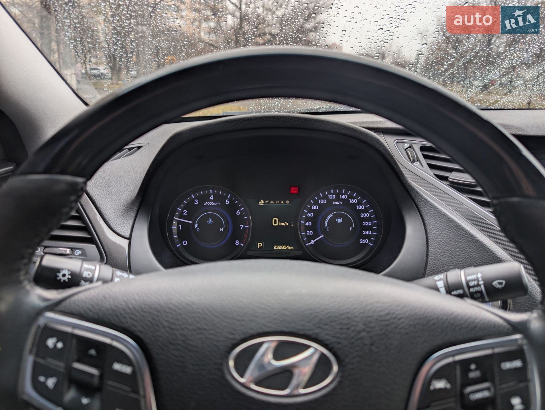 Hyundai Grandeur 2014 VIN KMHFH41NBFA408181 фото оголошення 10 з 22