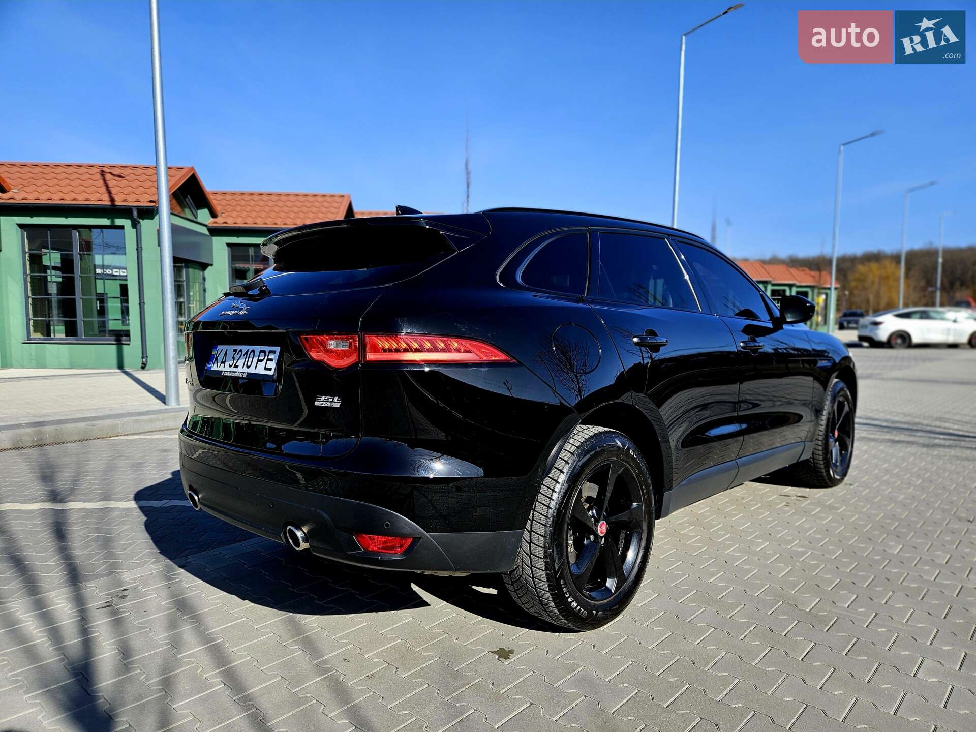 Jaguar F-Pace 2017 VIN SADCJ2BV2HA881681 фото оголошення 15 з 24