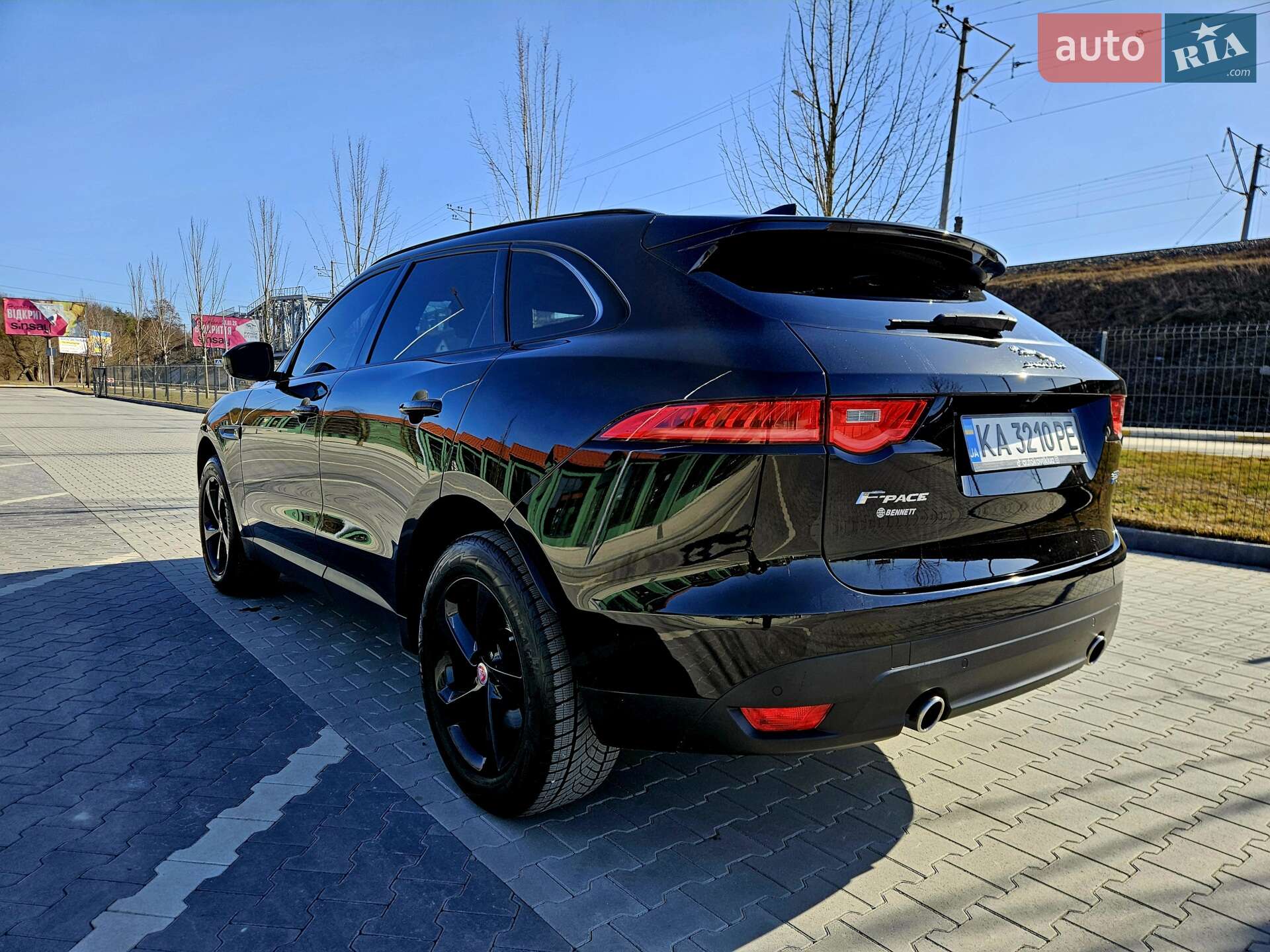 Jaguar F-Pace 2017 VIN SADCJ2BV2HA881681 фото оголошення 17 з 24